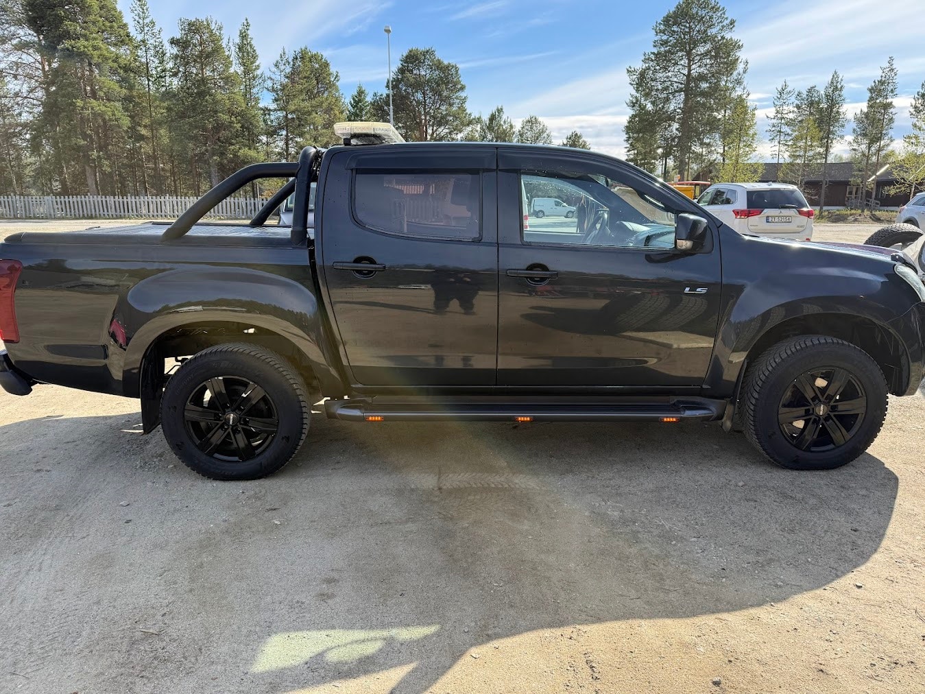 Isuzu D-Max Single Cab 2.5 4WD Automatic, 5-trins, 163ps, 2016