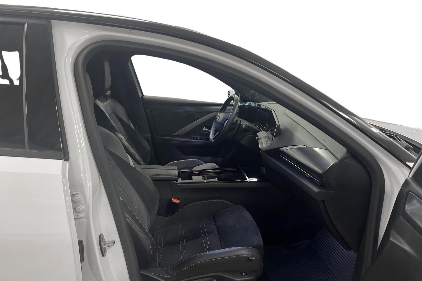 Opel Astra Plug-In Hybrid 180 Automatic, 180hp, 2022