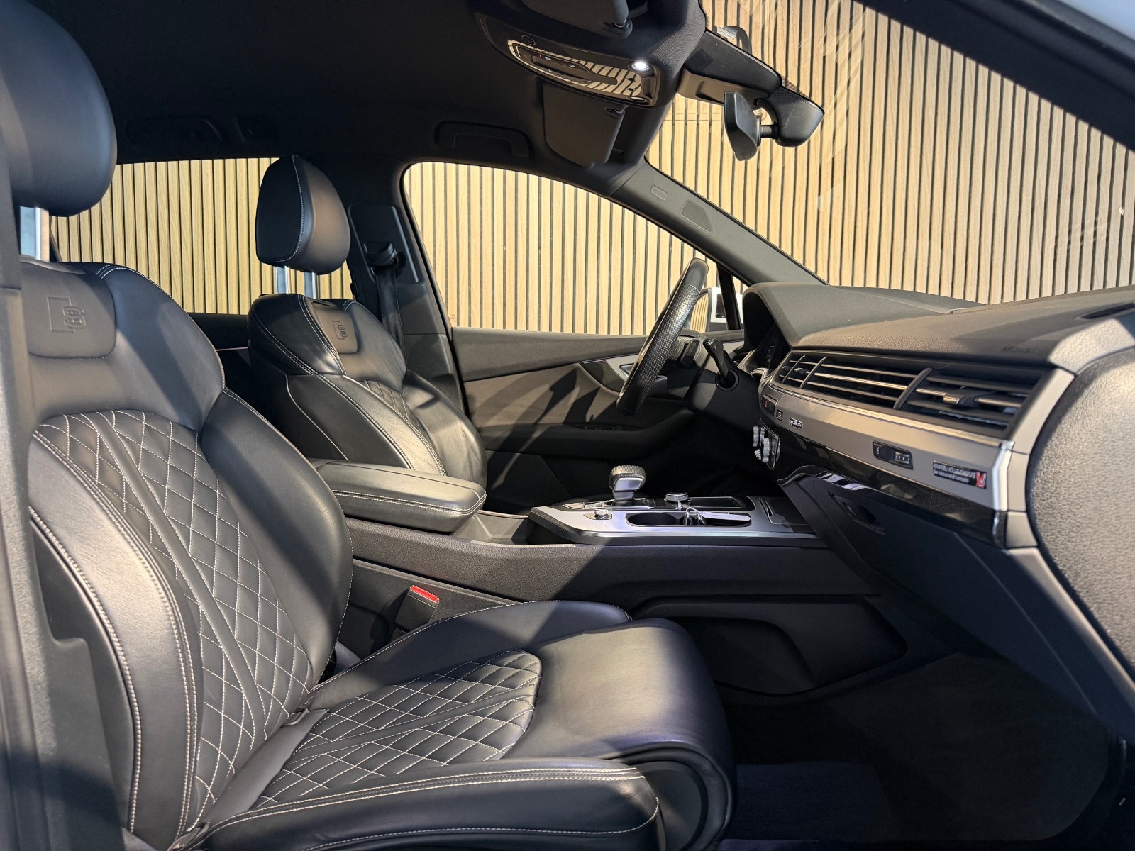 Audi Q7 e-Tron 3.0 TDI quattro TipTronic, 8-trins, 373ps, 2018