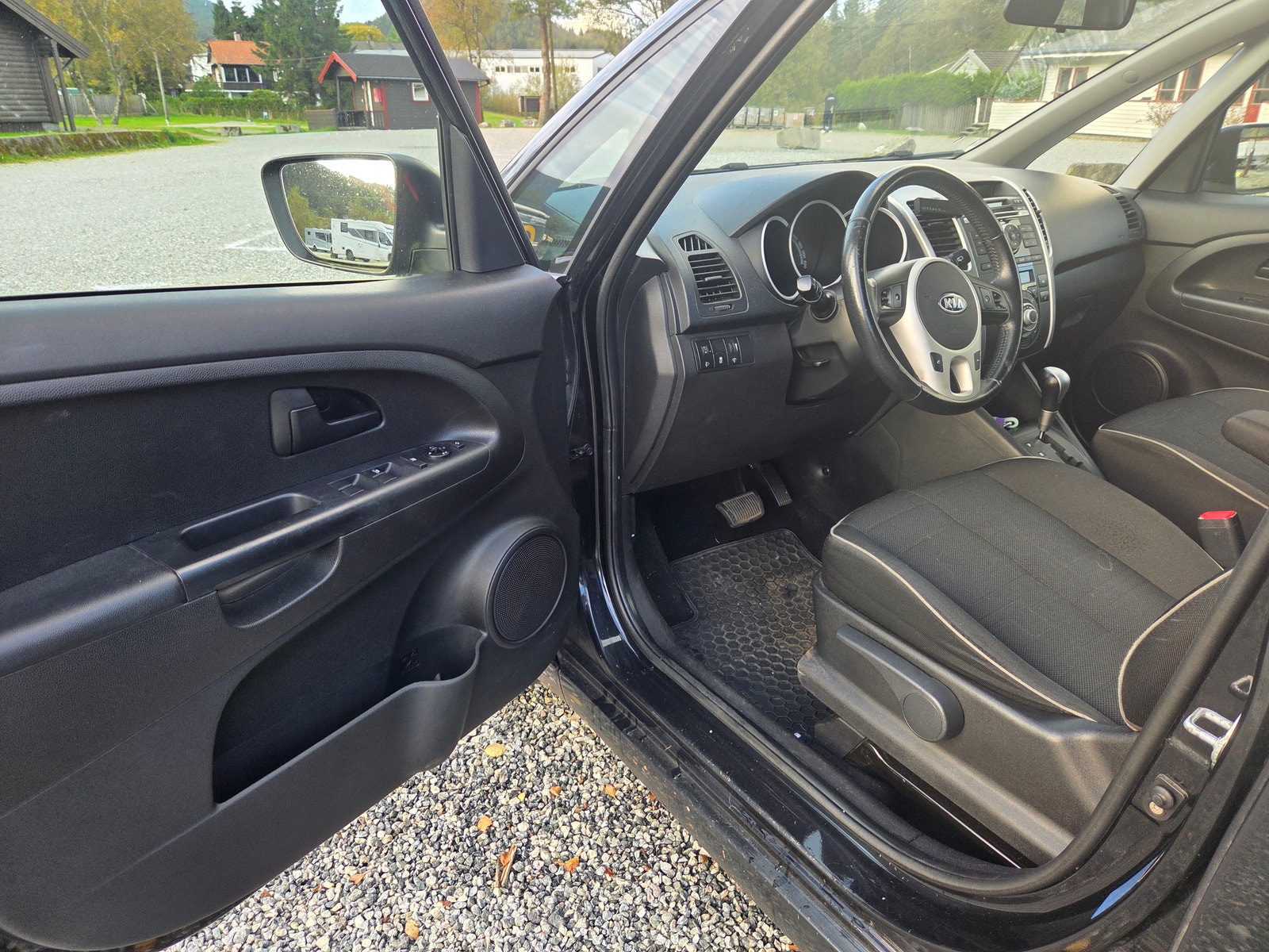 Kia Venga 1.6 CVVT Automatic, 4-trins, 125ps, 2012
