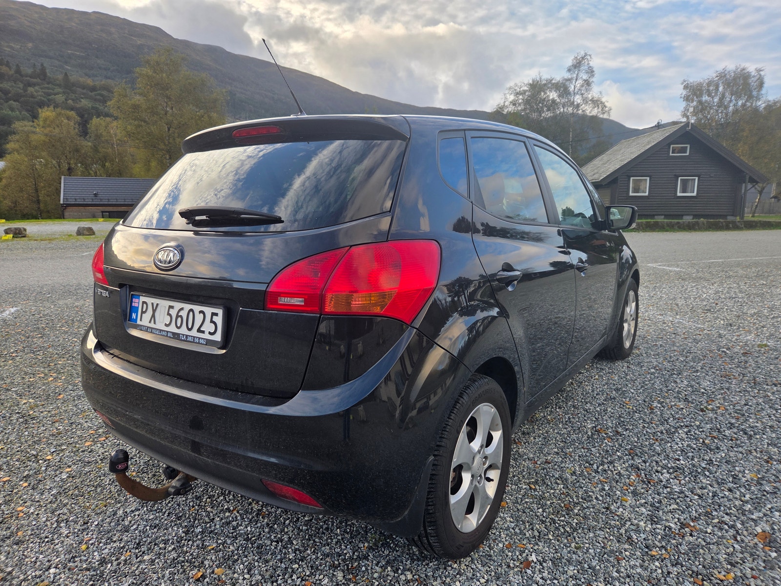 Kia Venga 1.6 CVVT Automatic, 4-trins, 125ps, 2012