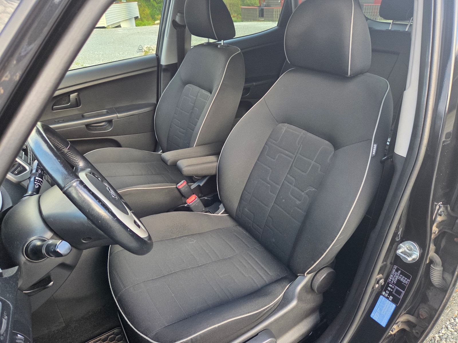 Kia Venga 1.6 CVVT Automatic, 4-trins, 125ps, 2012