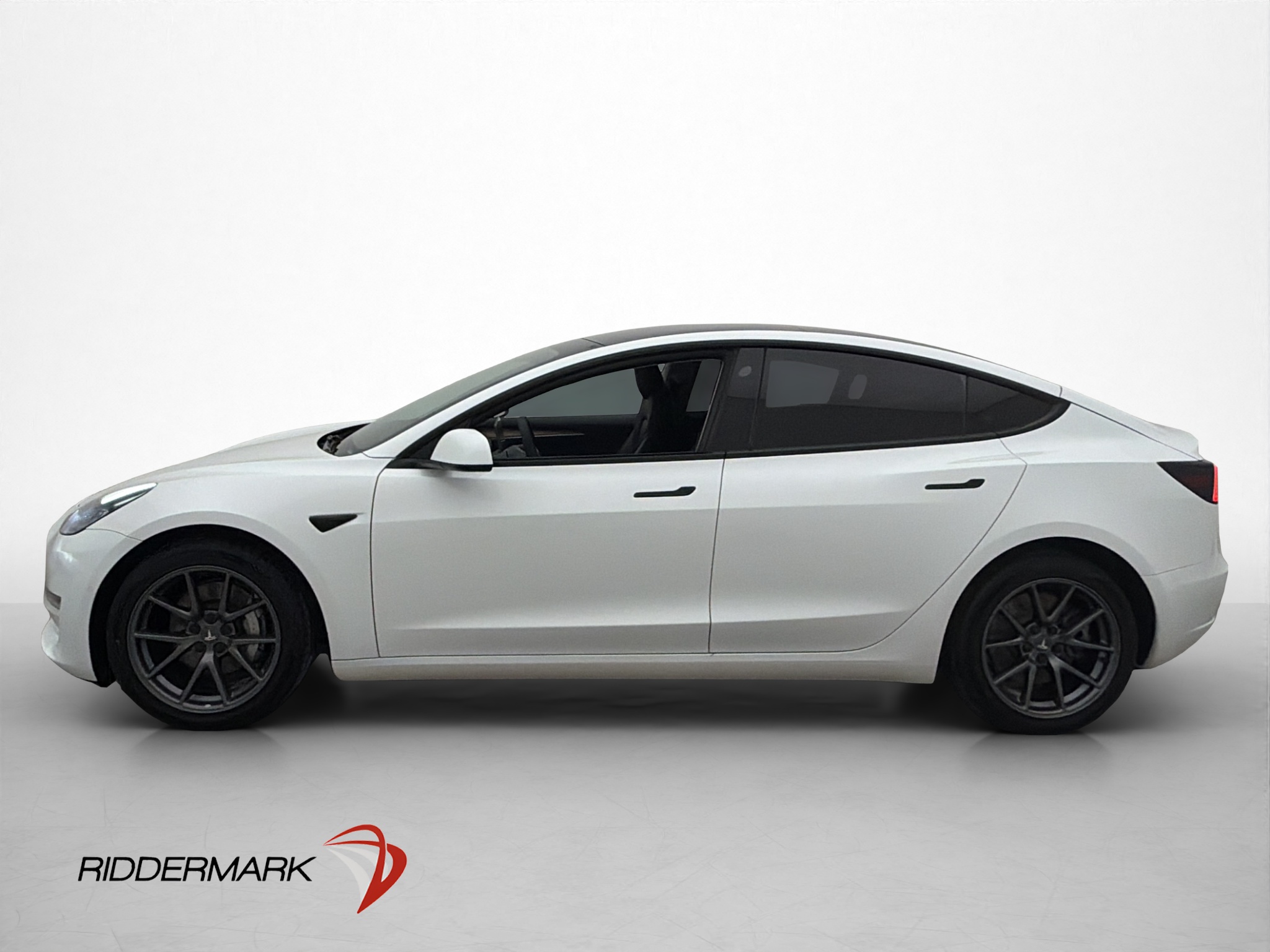 Tesla Model 3 Long Range AWD, 498ps, 2022