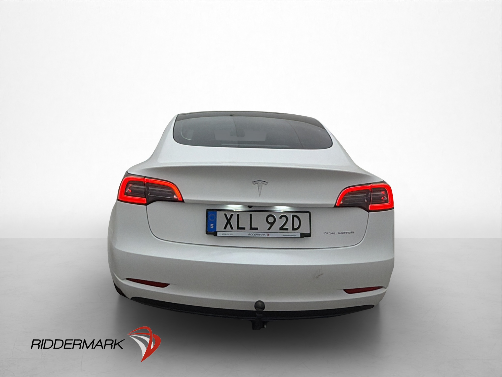 Tesla Model 3 Long Range AWD, 498ps, 2022