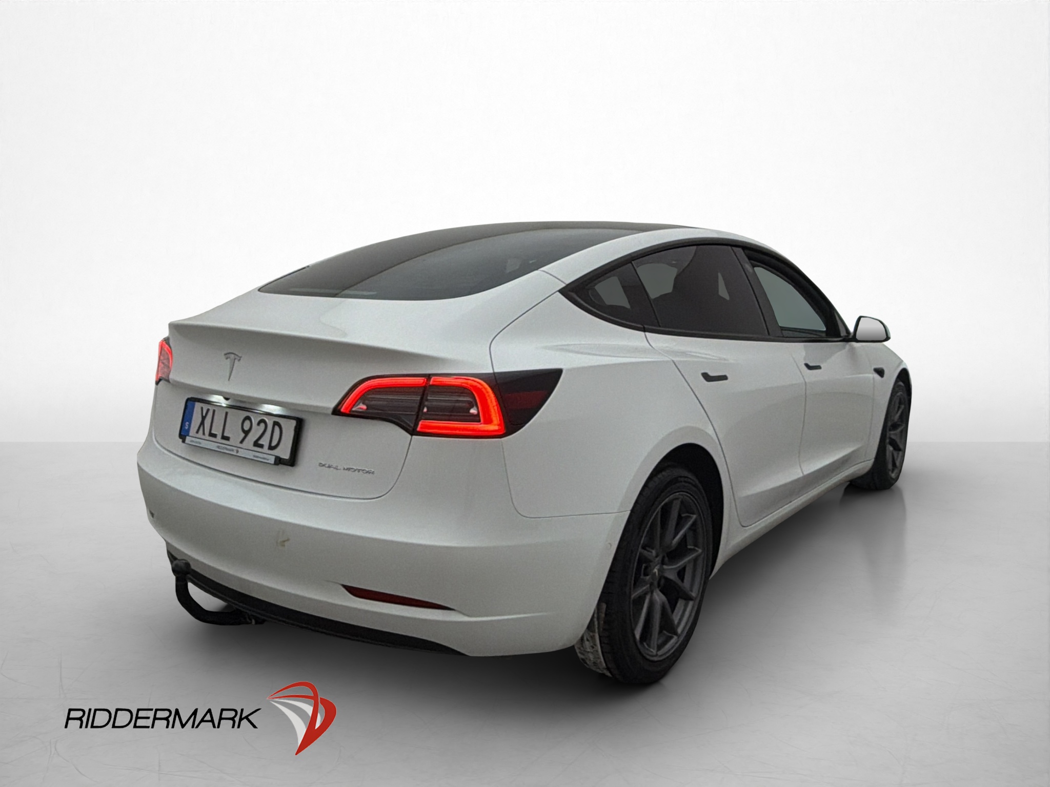 Tesla Model 3 Long Range AWD, 498ps, 2022