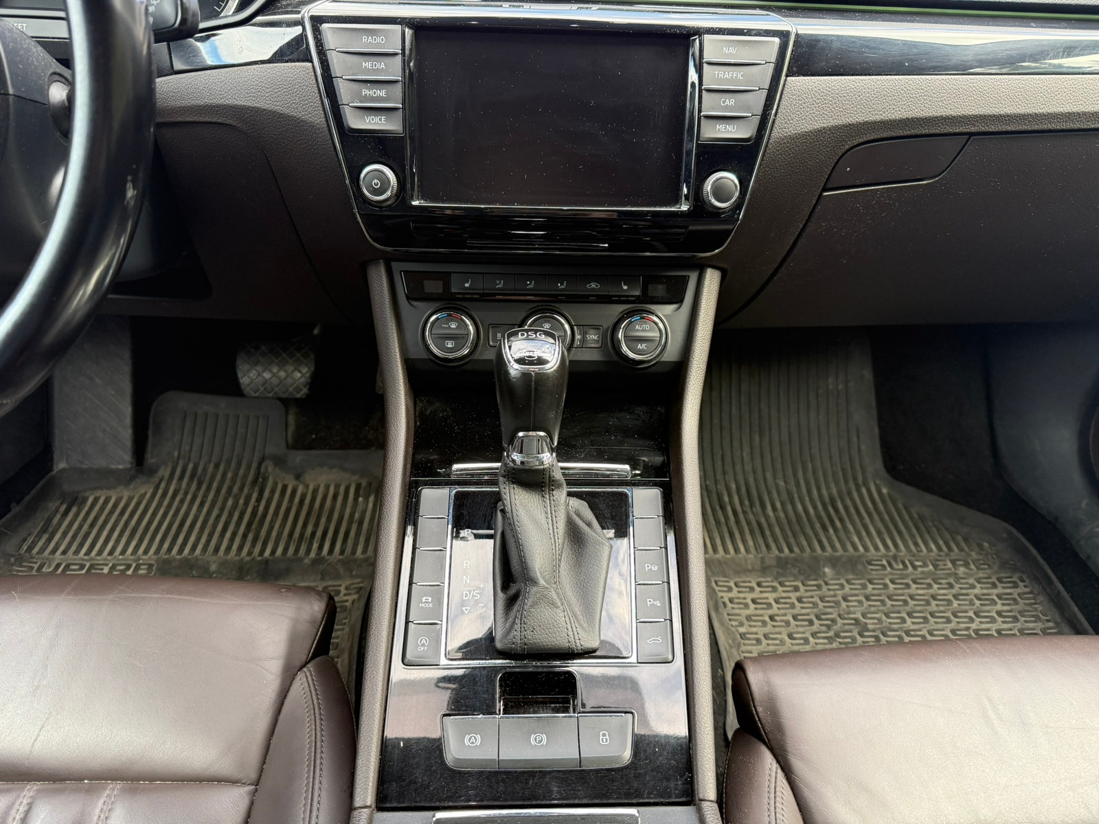 Škoda Superb Stasjonsvogn 1.4 TSI ACT DSG sekvensiell, 7-trinn, 150hk, 2016