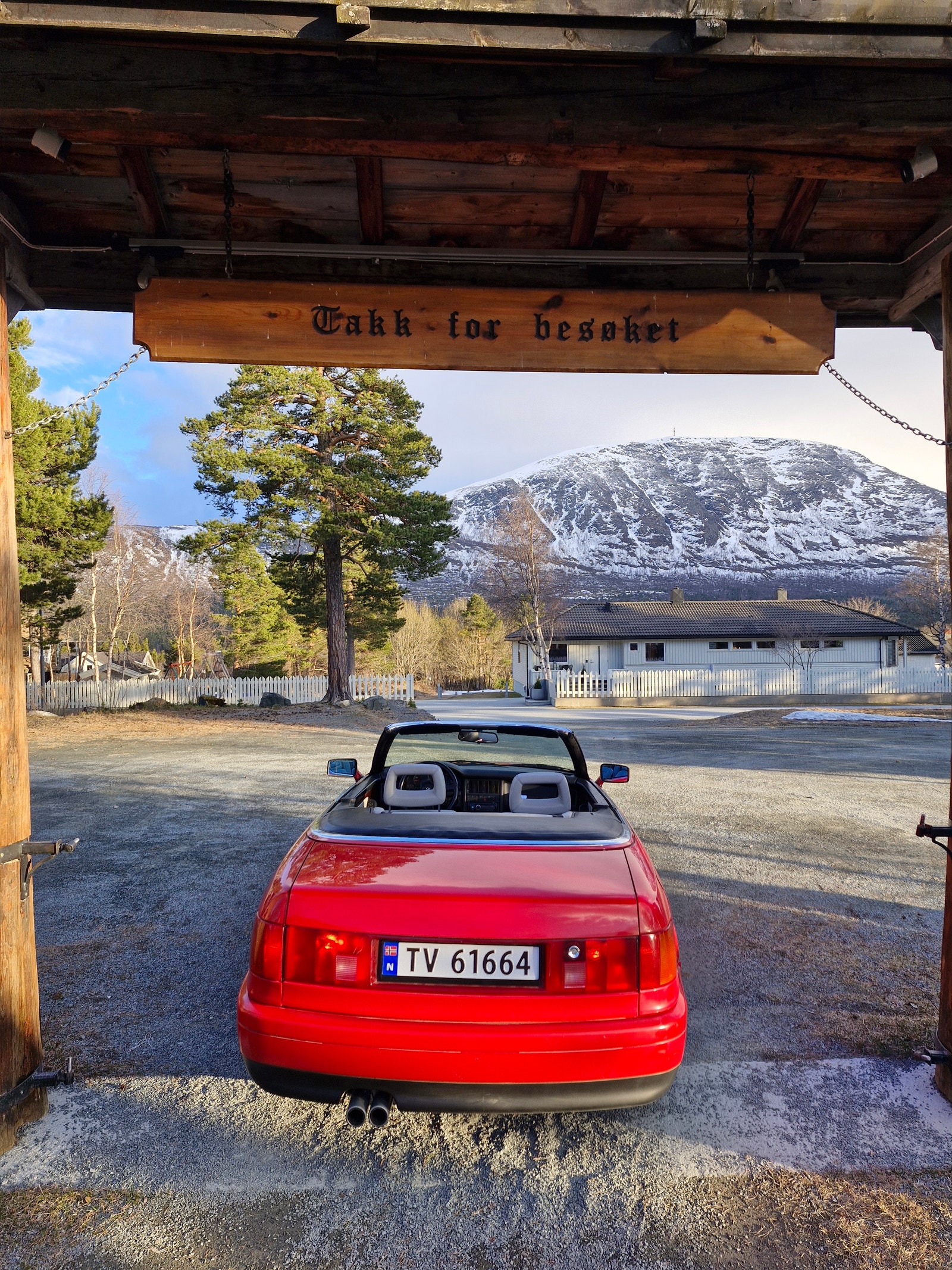 Audi Cabriolet 2.3 E Manual, 5-trins, 133ps, 1992