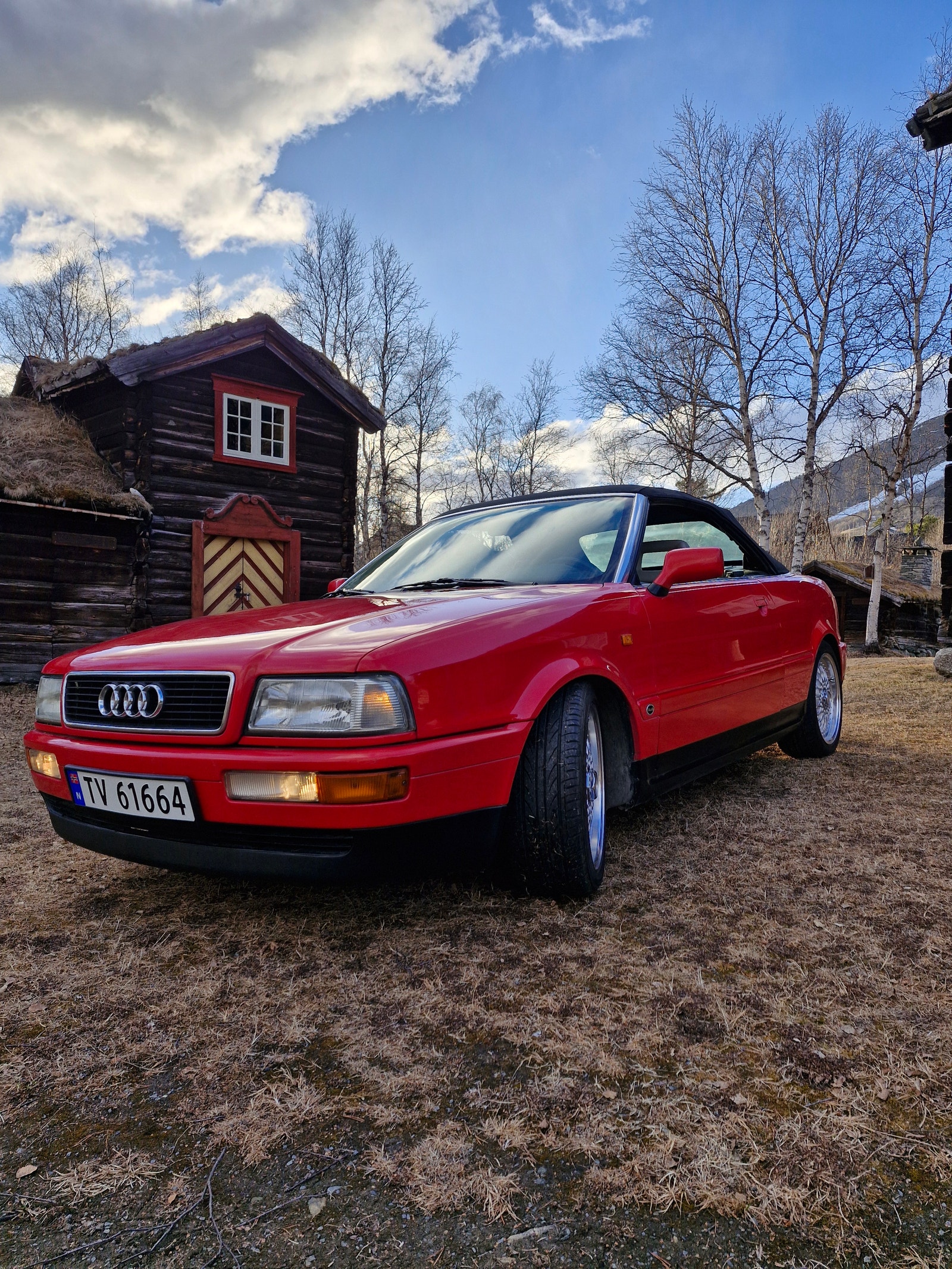 Audi Cabriolet 2.3 E Manual, 5-trins, 133ps, 1992