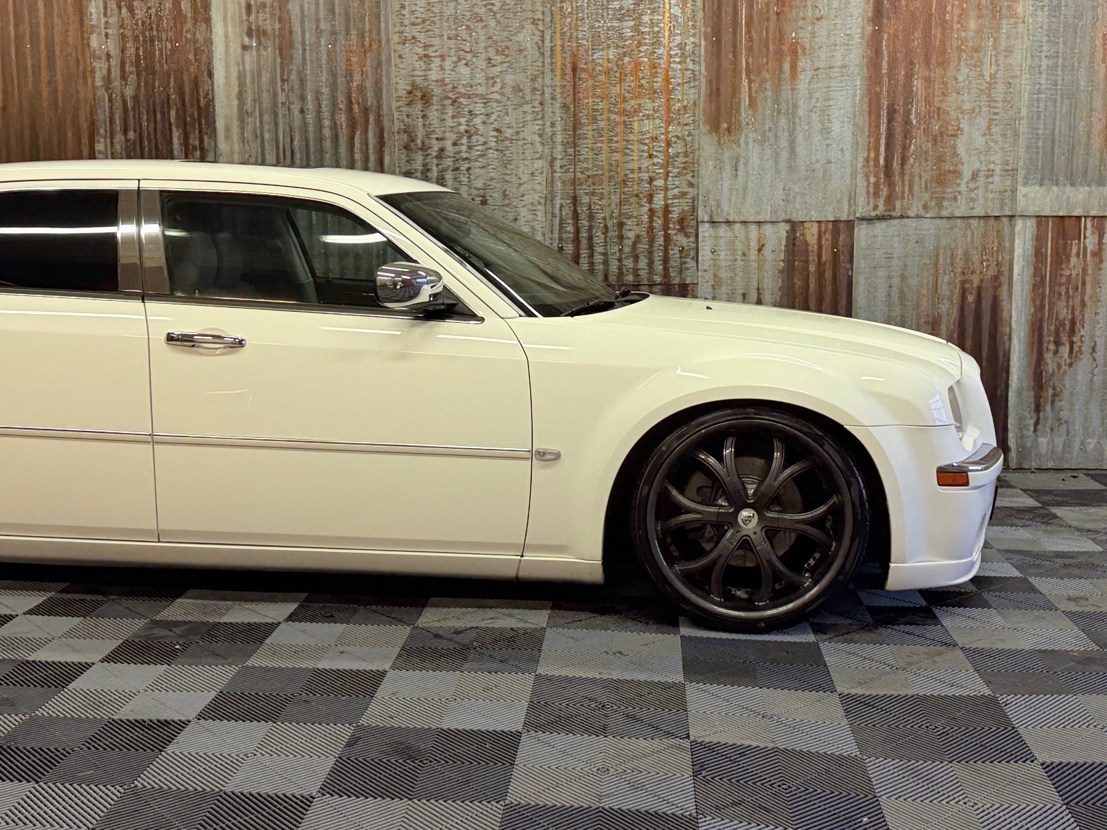 Chrysler 300C 5.7 V8 HEMI Automatic, 345hp, 2006