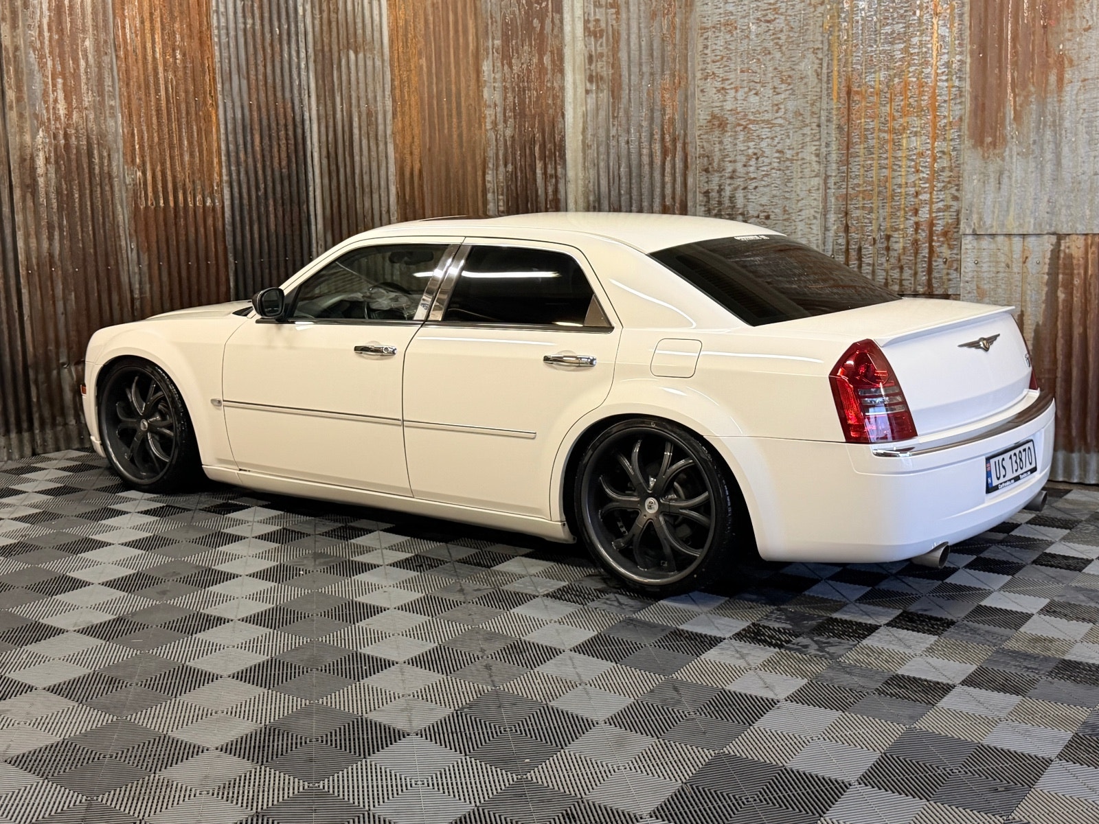 Chrysler 300C 5.7 V8 HEMI Automatic, 345hp, 2006