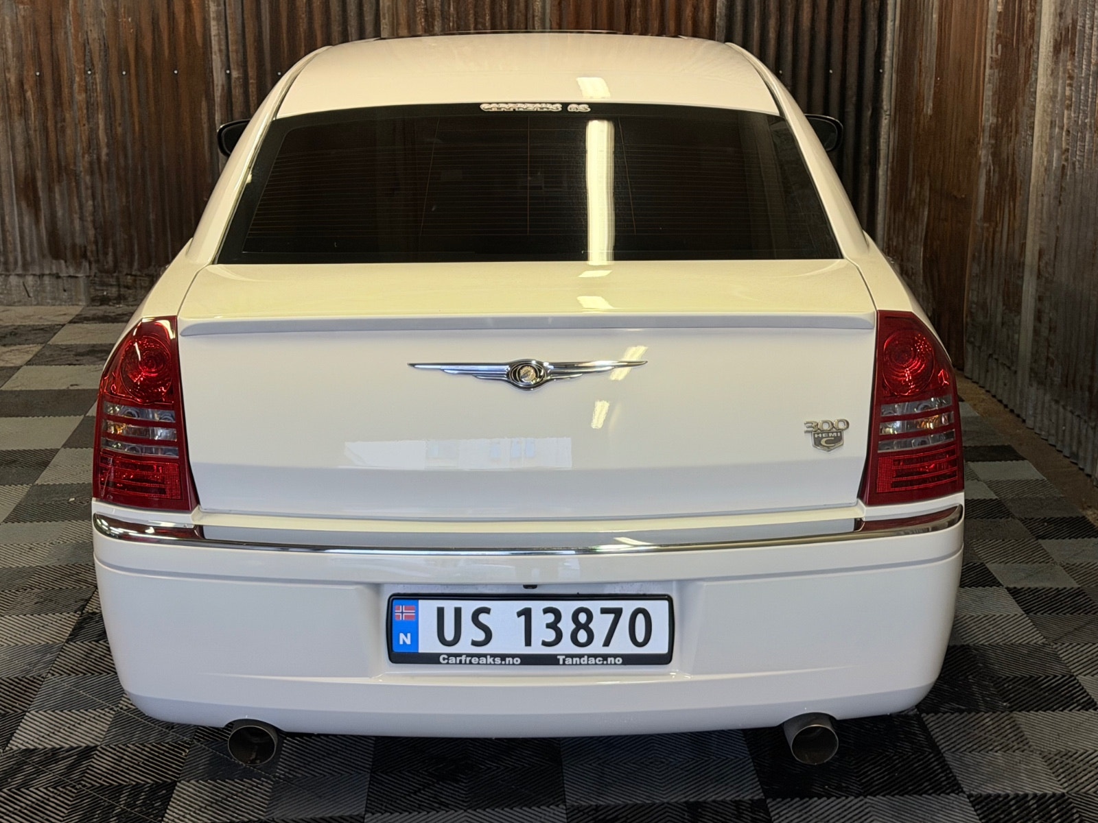 Chrysler 300C 5.7 V8 HEMI Automatic, 345hp, 2006