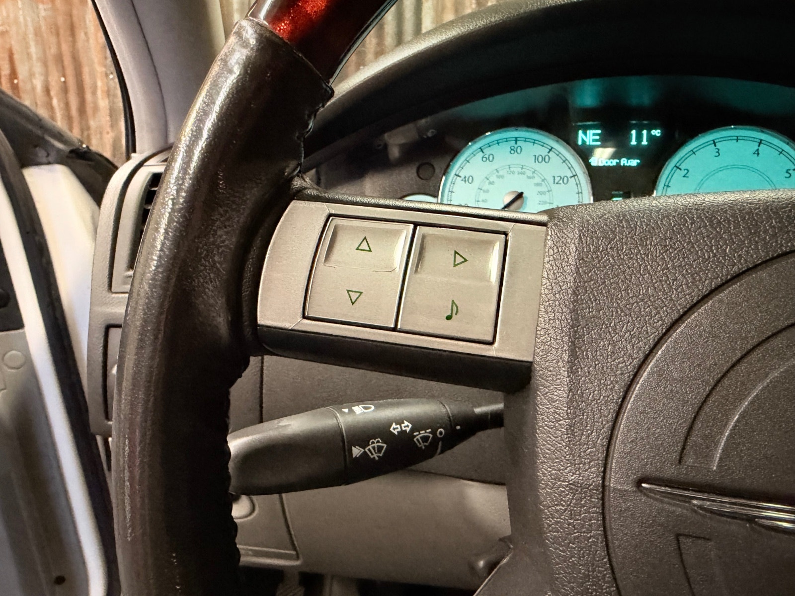 Chrysler 300C 5.7 V8 HEMI Automatic, 345hp, 2006