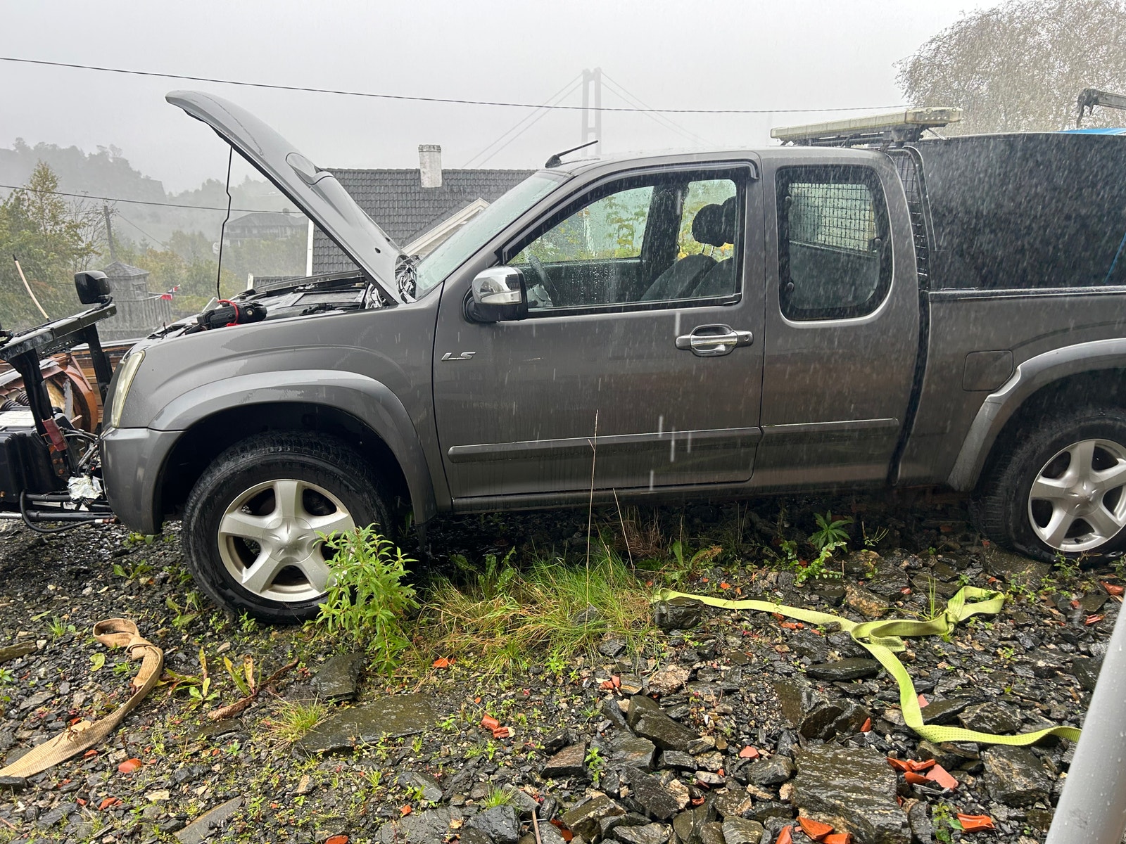 Isuzu D-Max Single Cab 3.0 4WD Automatic, 163hp, 2011