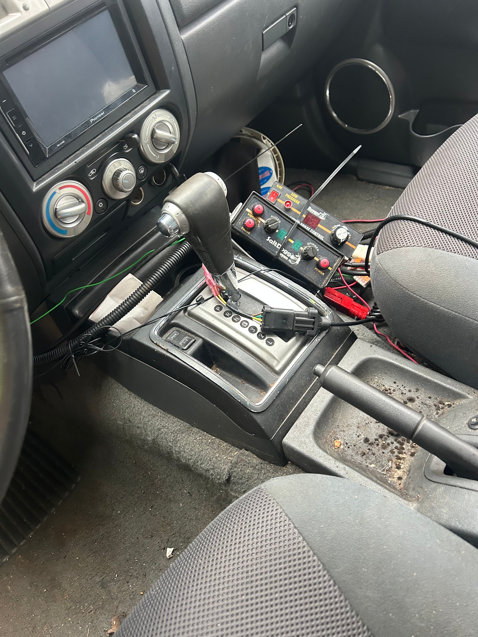Isuzu D-Max Single Cab 3.0 4WD Automatic, 163hp, 2011
