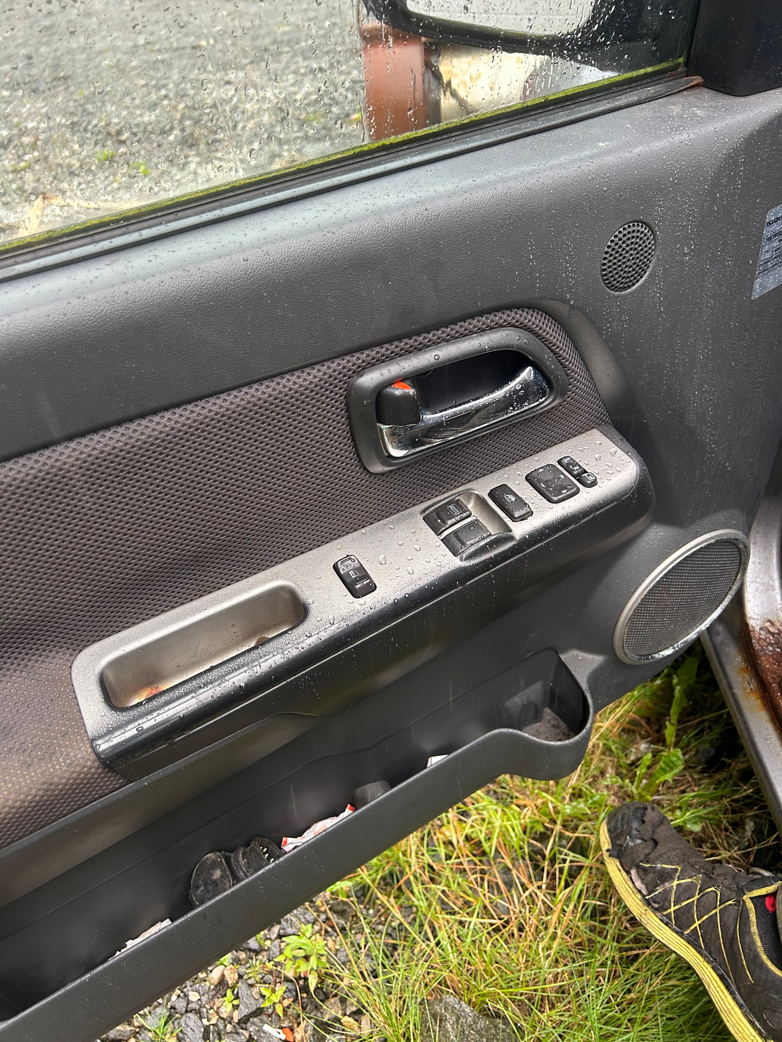 Isuzu D-Max Single Cab 3.0 4WD Automatic, 163hp, 2011