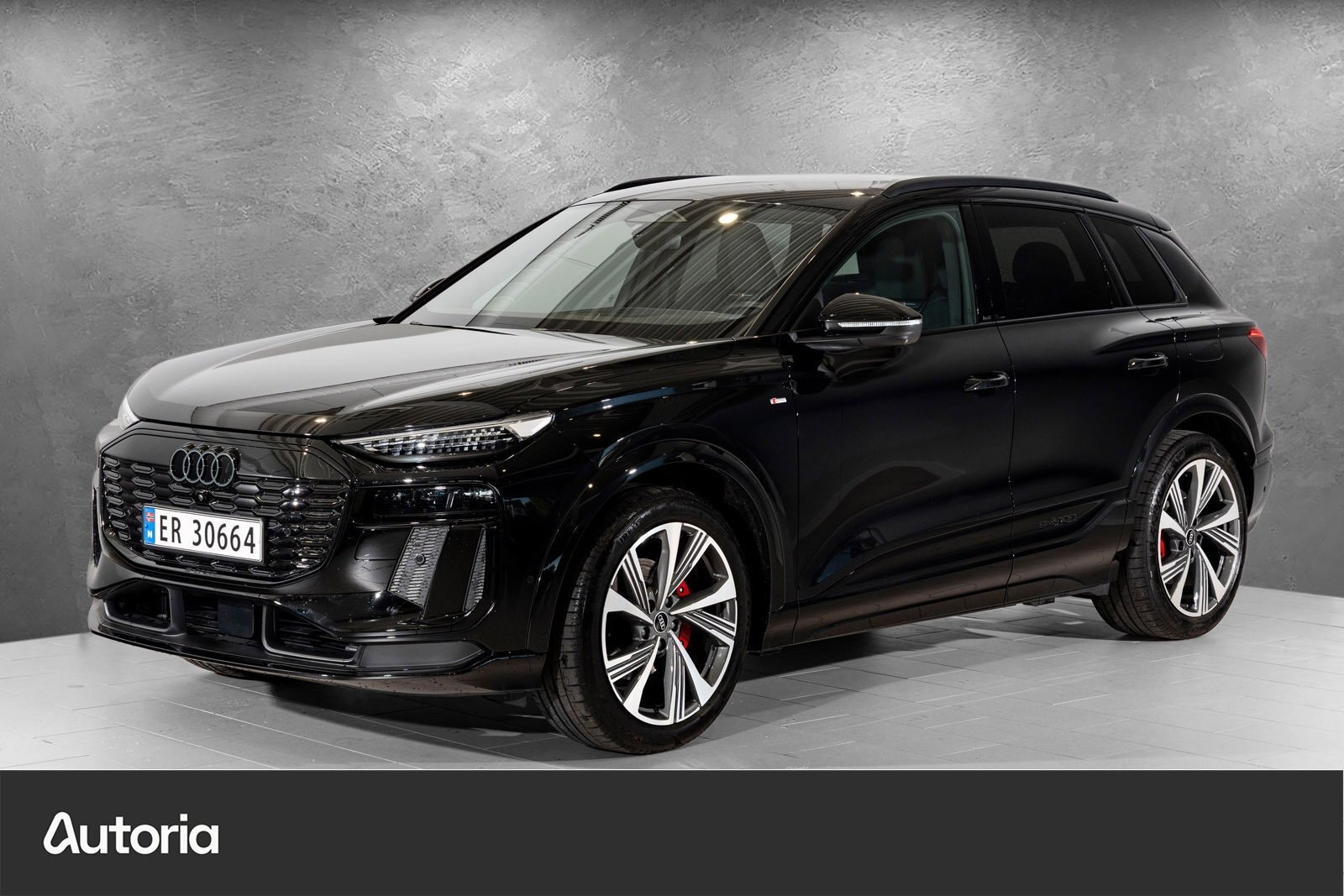 Audi Q6 e-tron quattro, 428hp, 2026