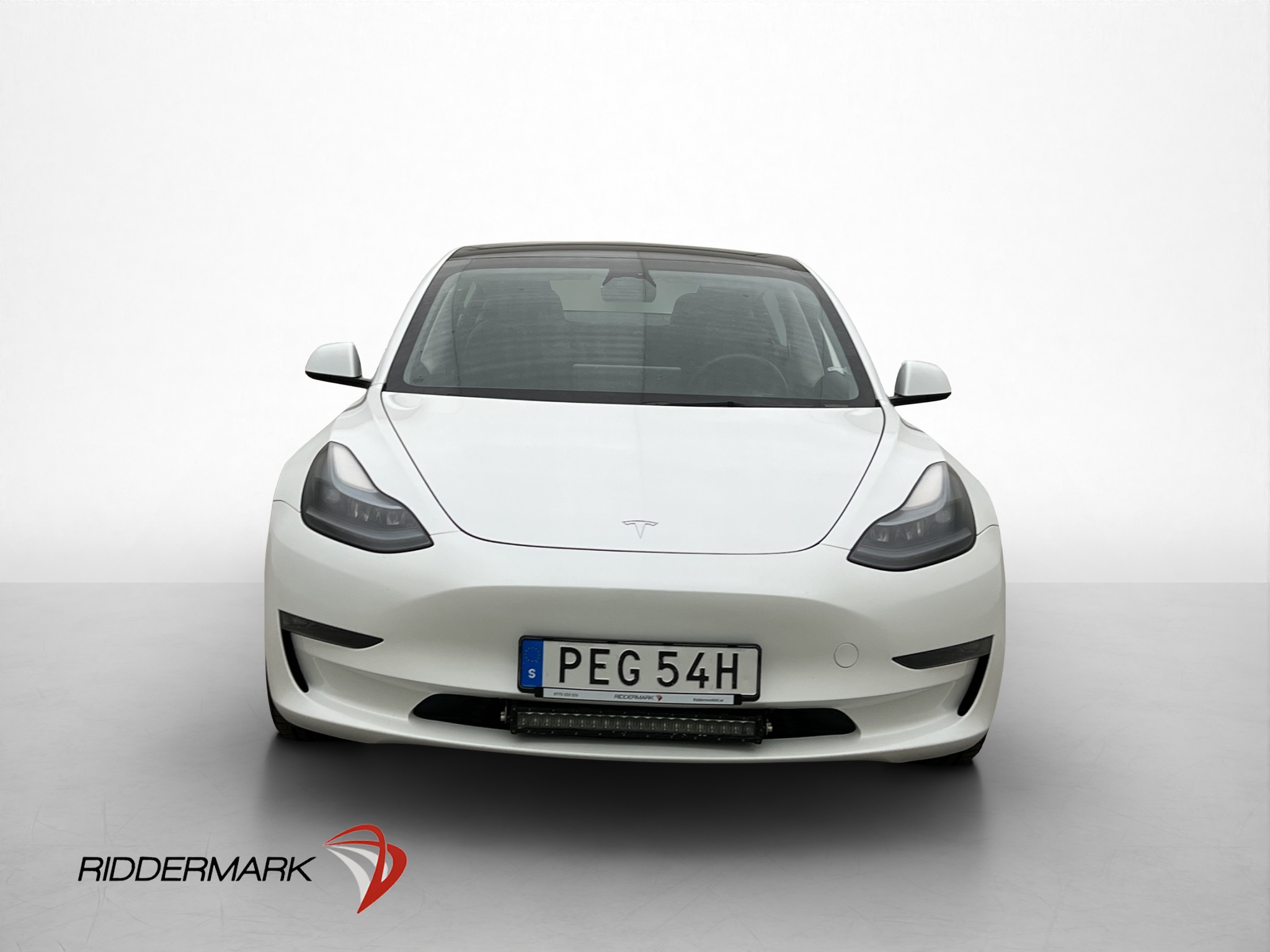 Tesla Model 3 Long Range AWD, 498ps, 2023