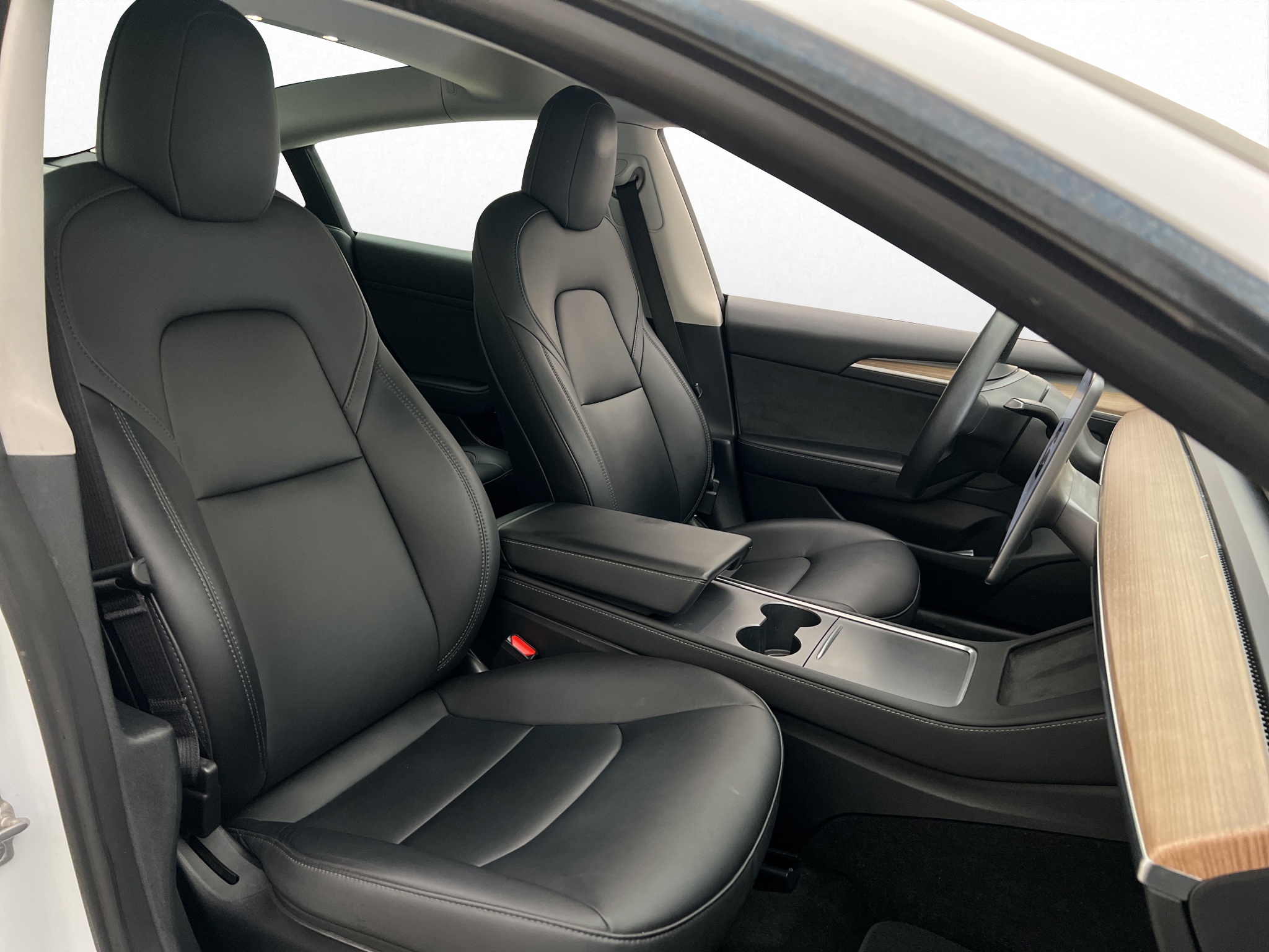 Tesla Model 3 Long Range AWD, 498ps, 2023
