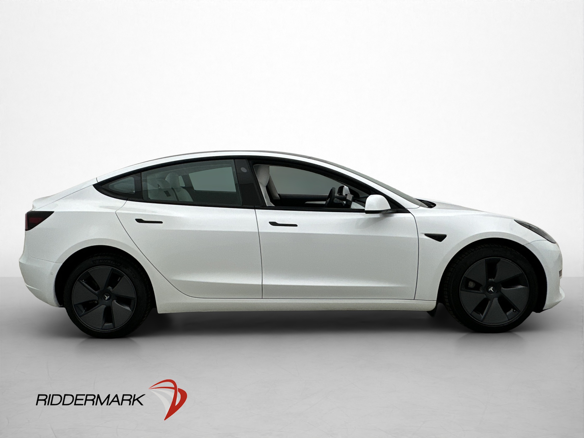 Tesla Model 3 Long Range AWD, 498ps, 2022