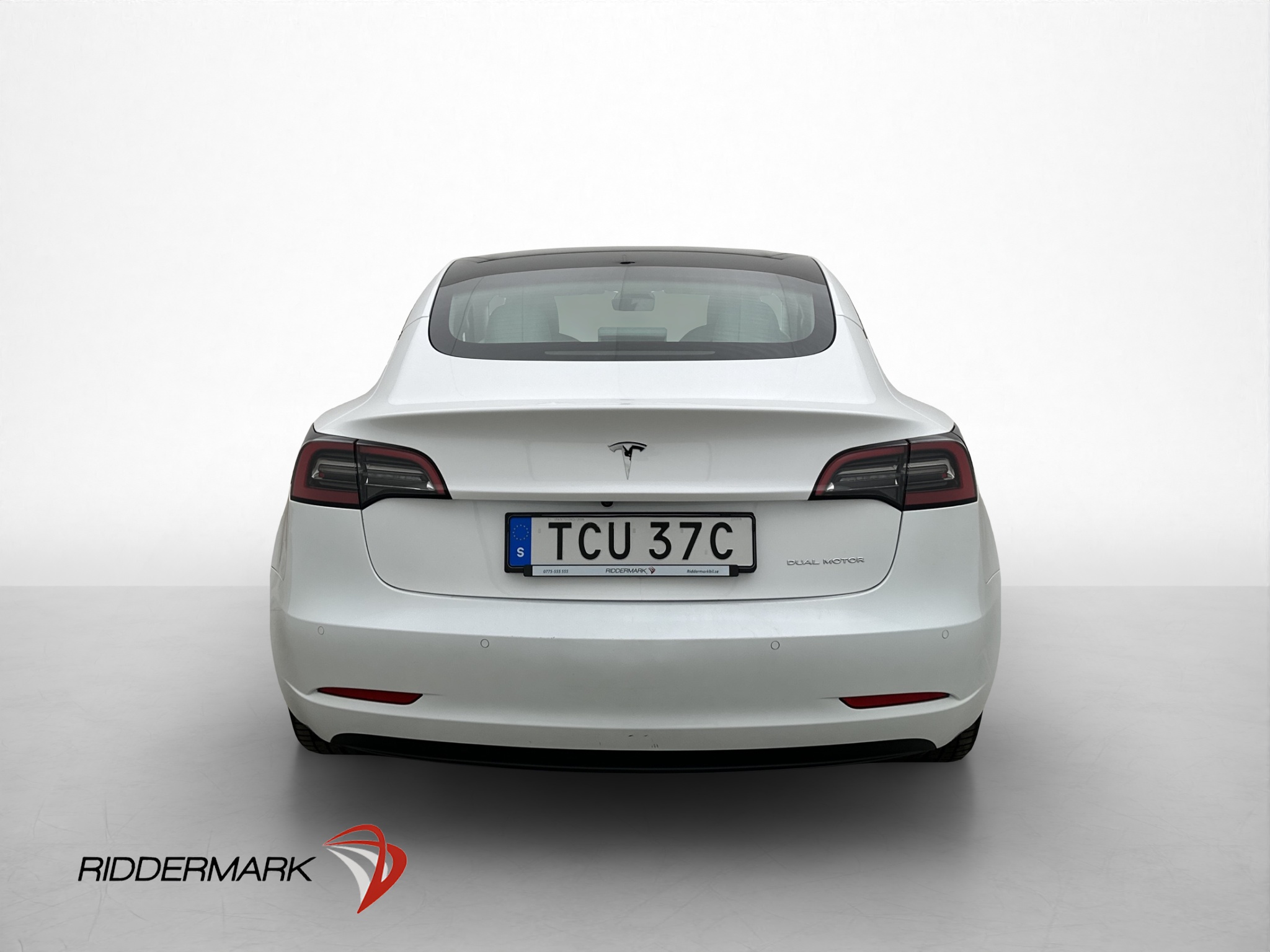 Tesla Model 3 Long Range AWD, 498ps, 2022