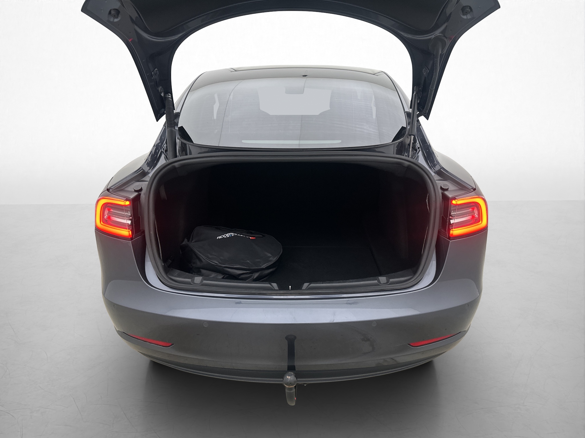 Tesla Model 3 Long Range AWD, 440hk, 2021