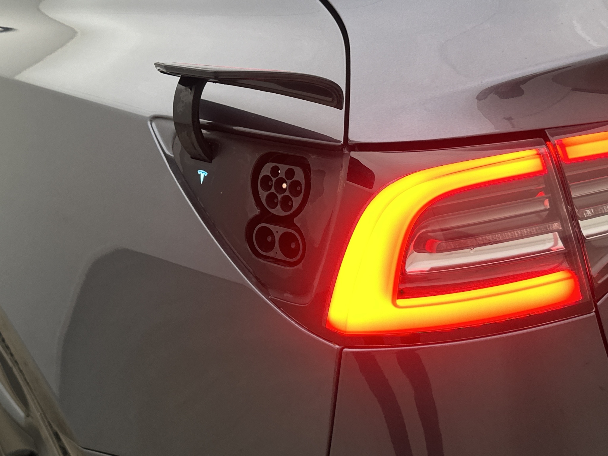 Tesla Model 3 Long Range AWD, 440hk, 2021