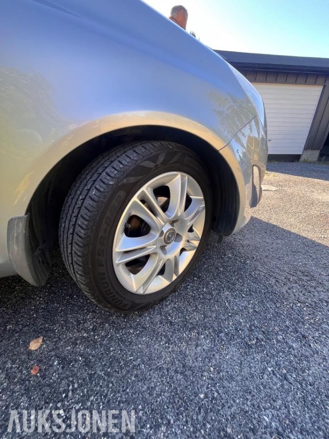 Opel Corsa 5-door 1.4 Automatic, 4-trins, 100ps, 2012