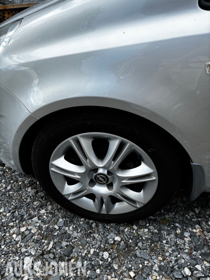 Opel Corsa 5-door 1.4 Automatic, 4-trins, 100ps, 2012