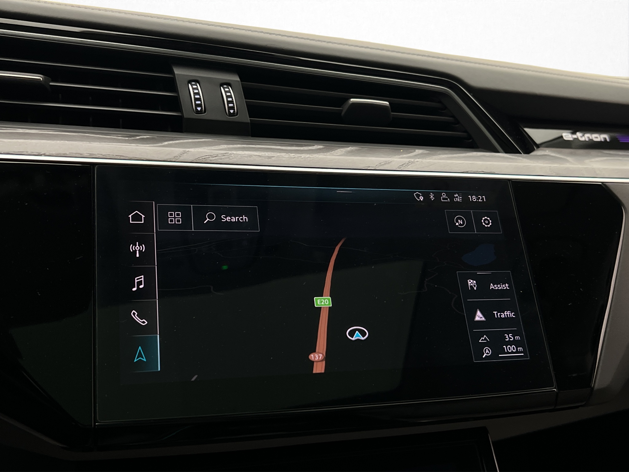 Audi e-tron 55 quattro, 408ps, 2019
