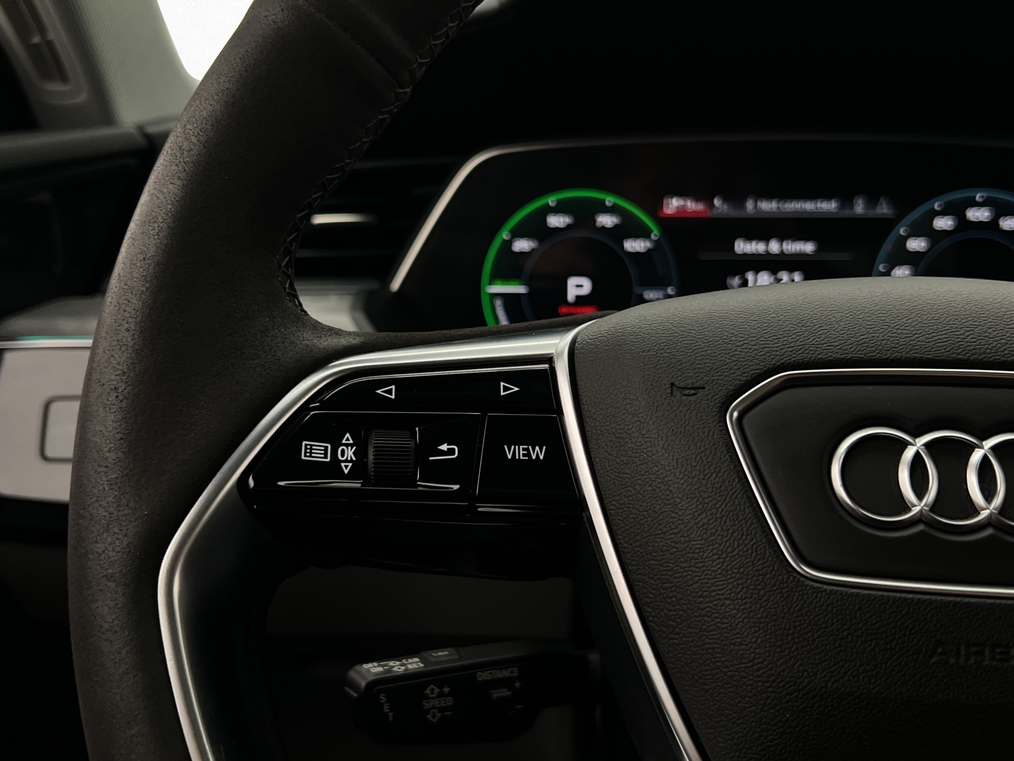 Audi e-tron 55 quattro, 408ps, 2019