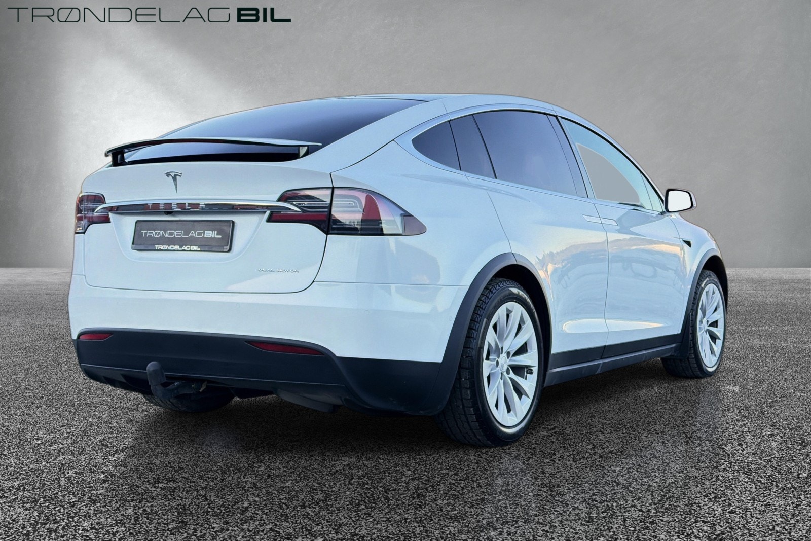 Tesla Model X Long Range, 423hp, 2019