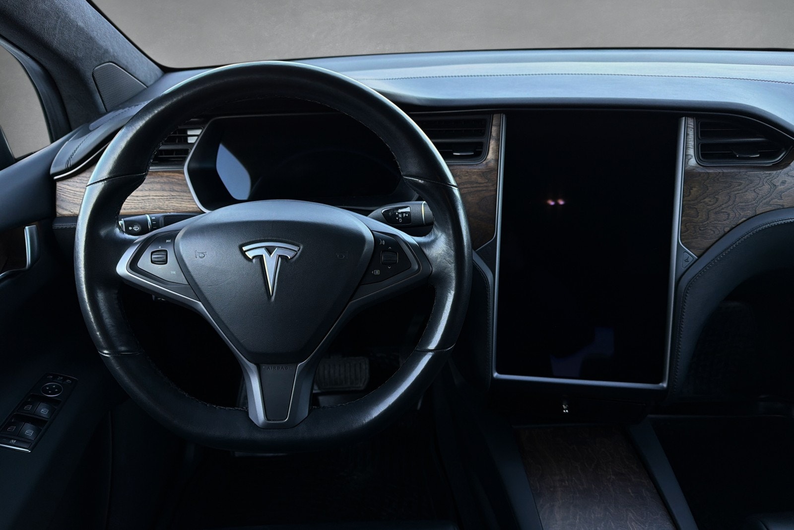 Tesla Model X Long Range, 423hp, 2019