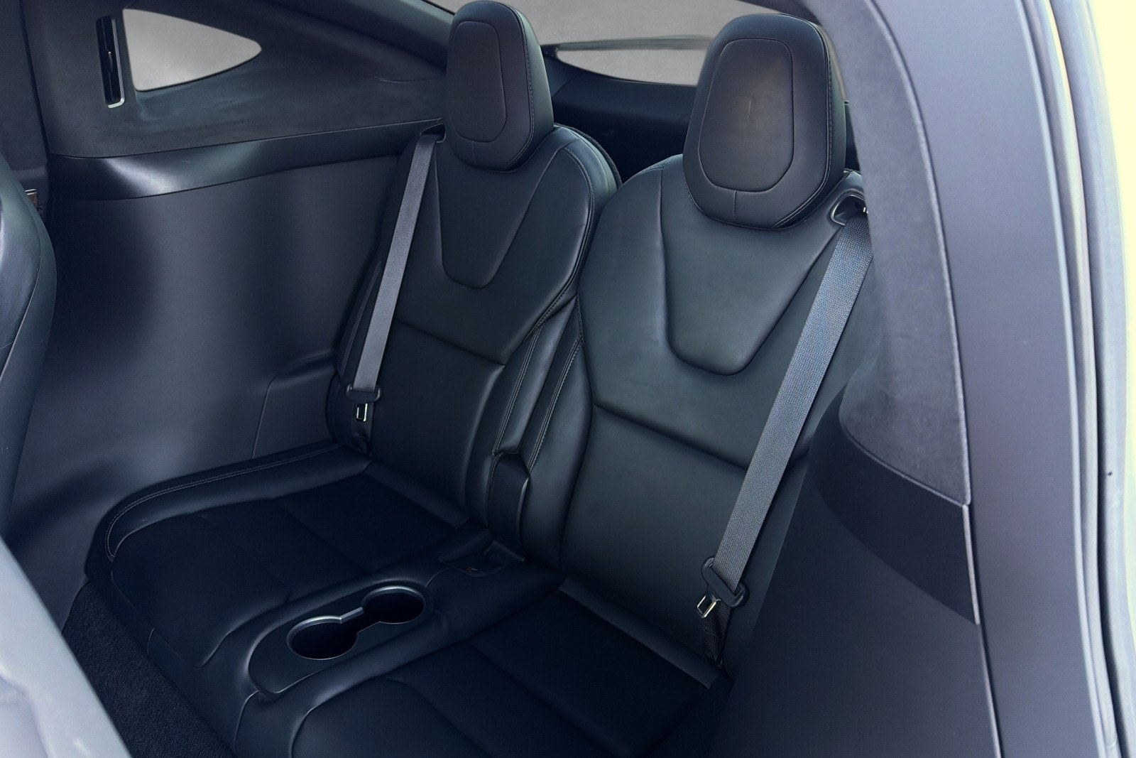 Tesla Model X Long Range, 423hp, 2019
