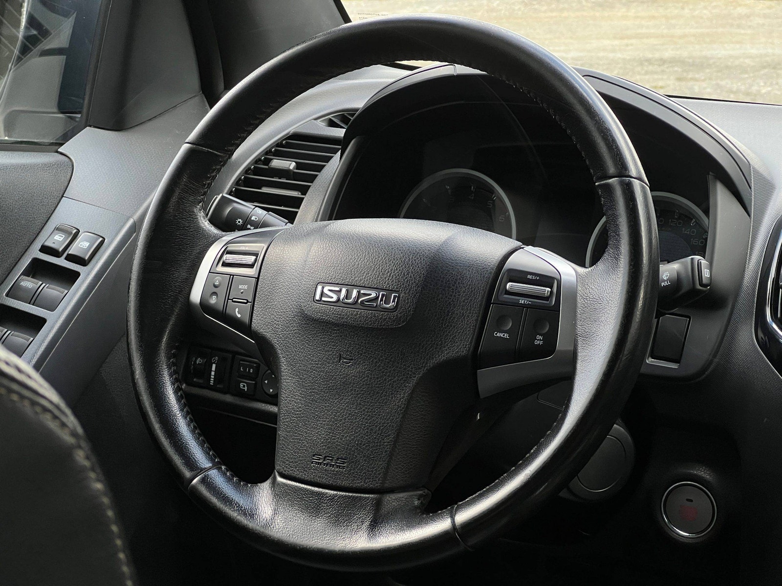 Isuzu D-Max Crew Cab 1.9 4WD Automatic, 163hp, 2017