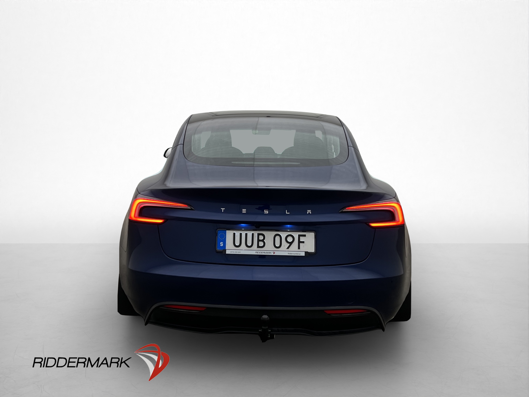 Tesla Model 3 Standard Range, 283ps, 2024