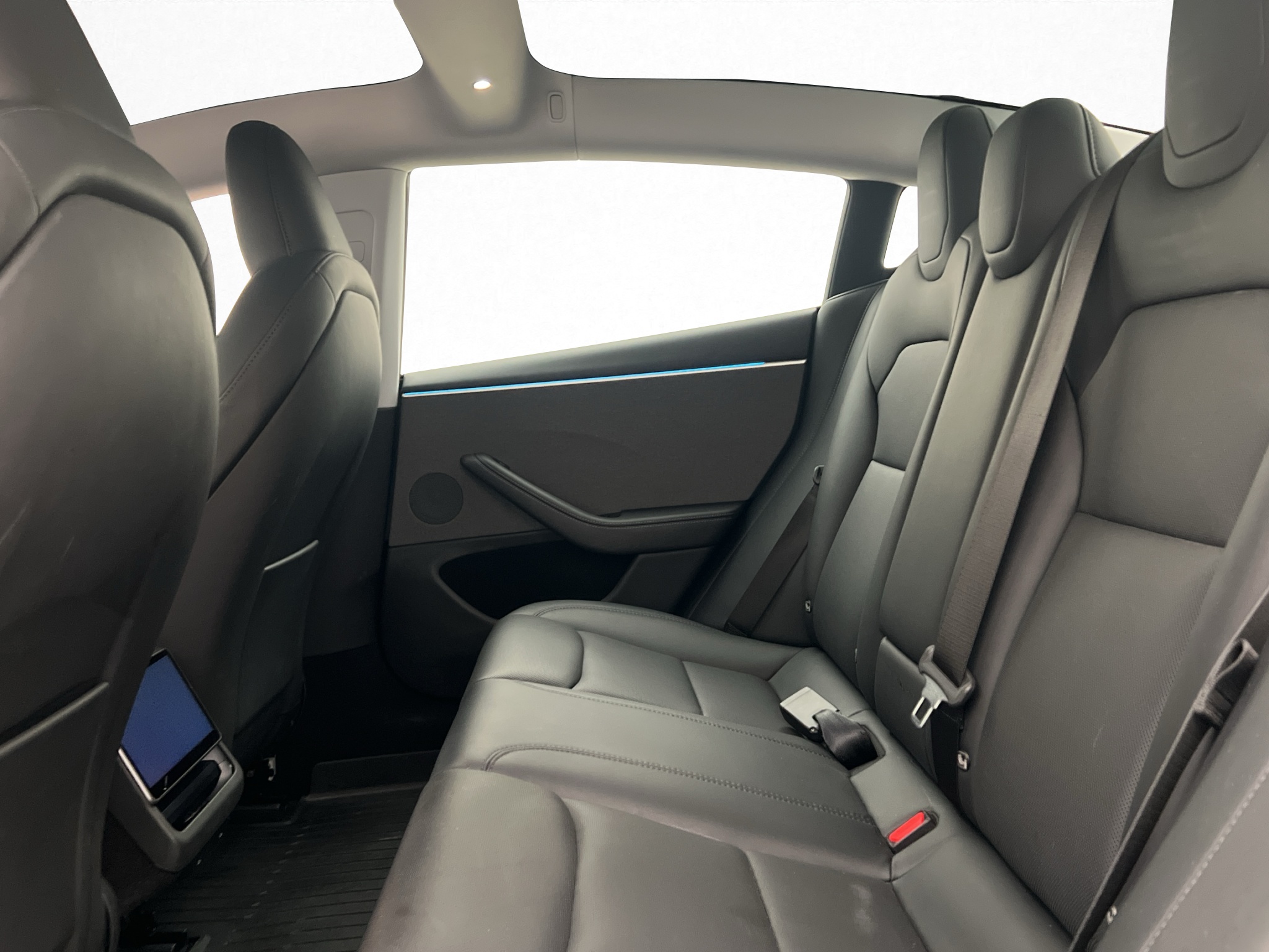 Tesla Model 3 Standard Range, 283ps, 2024