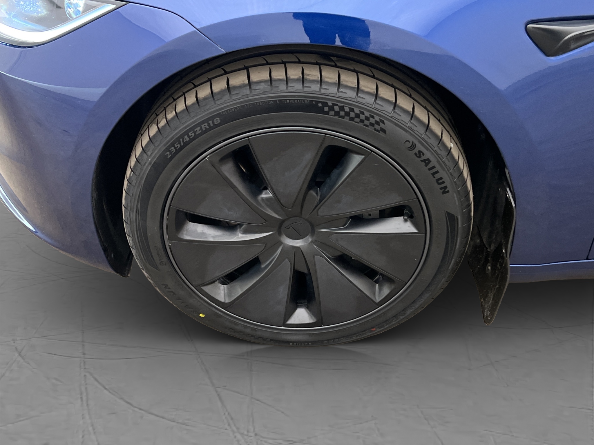 Tesla Model 3 Standard Range, 283ps, 2024