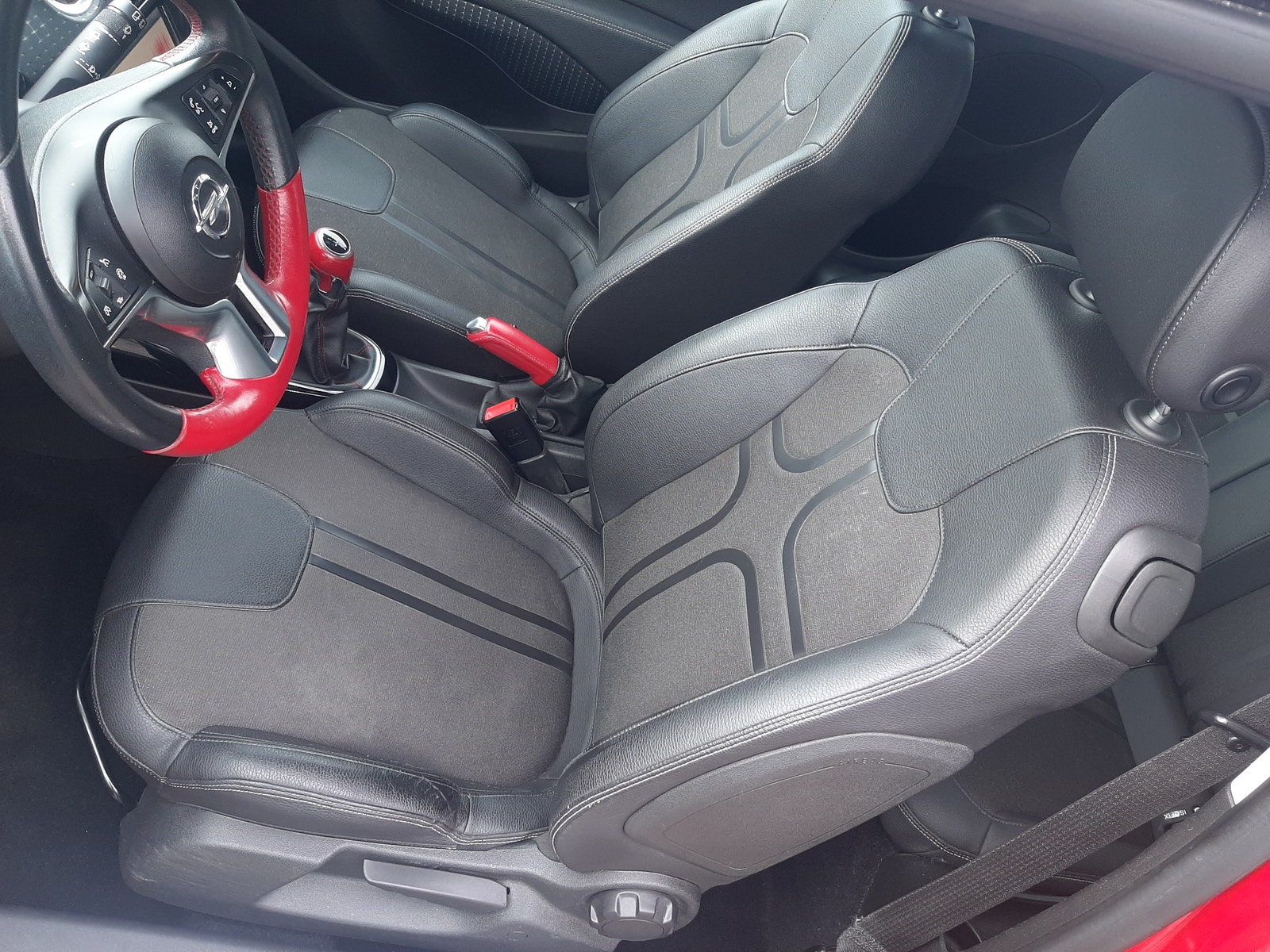 Opel Adam 1.4  Manual, 5-trins, 100ps, 2013