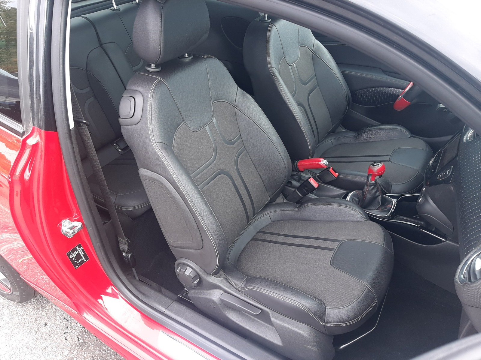Opel Adam 1.4  Manual, 5-trins, 100ps, 2013