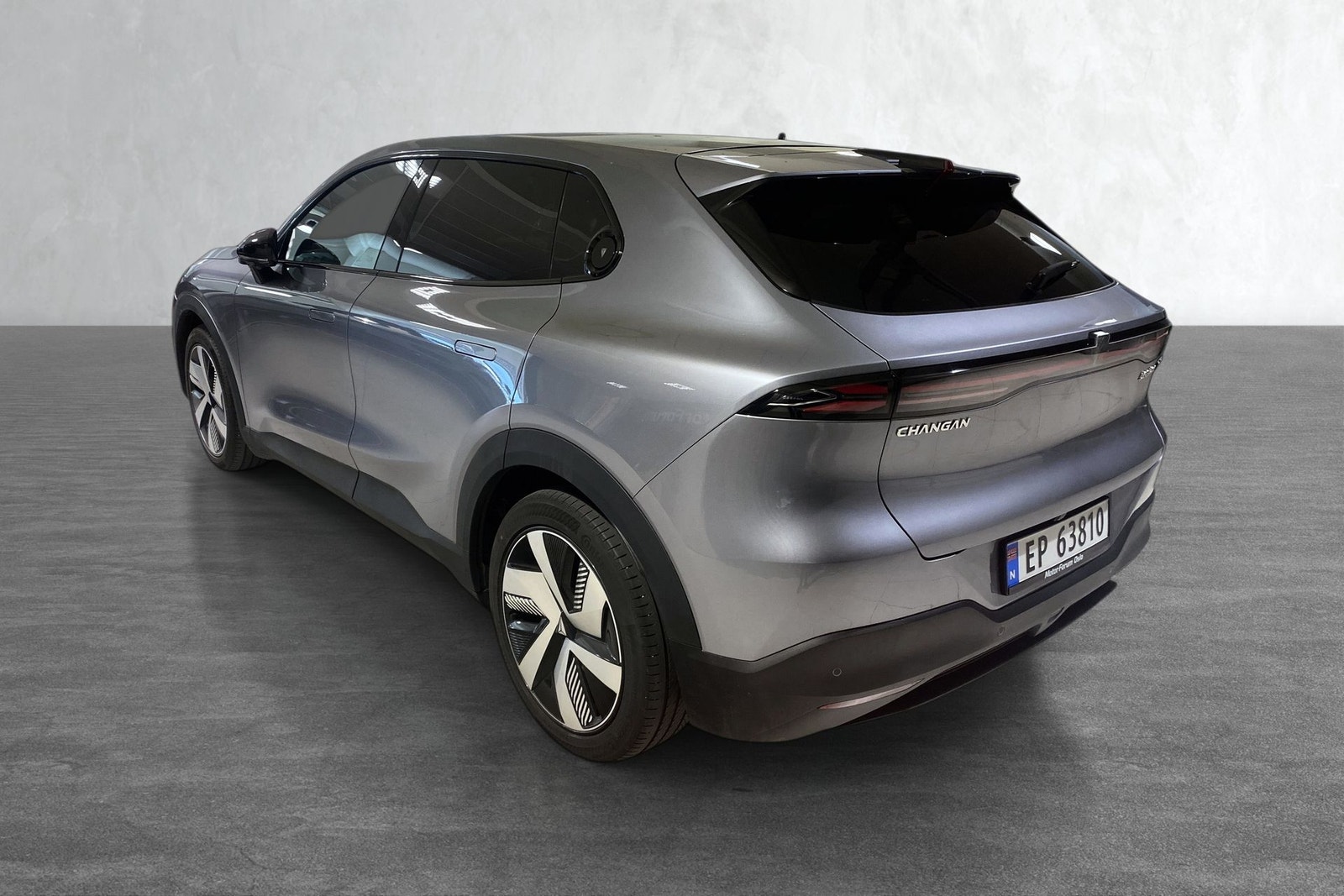 Deepal S05 68.8 kWh AWD, 435ps, 2026