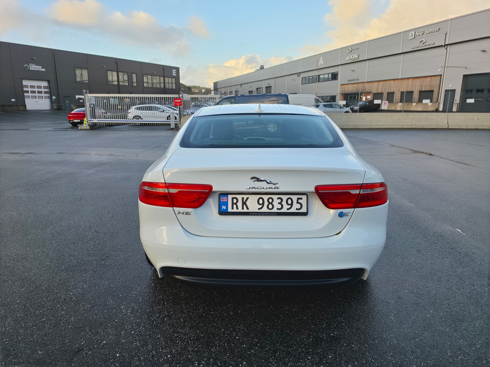 Jaguar XE E-Performance Manual, 6-trins, 163ps, 2016