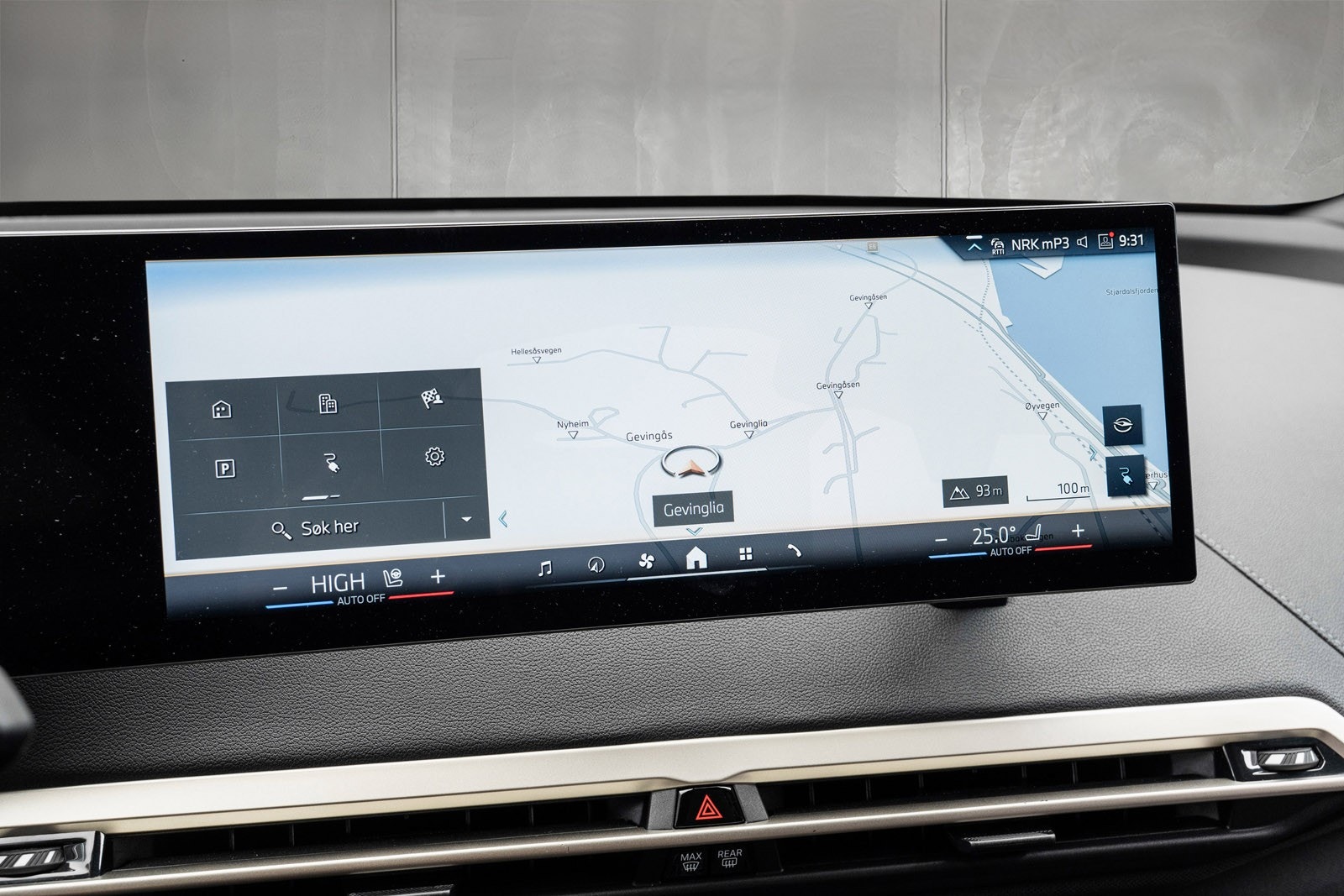 BMW iX xDrive50, 524hp, 2024