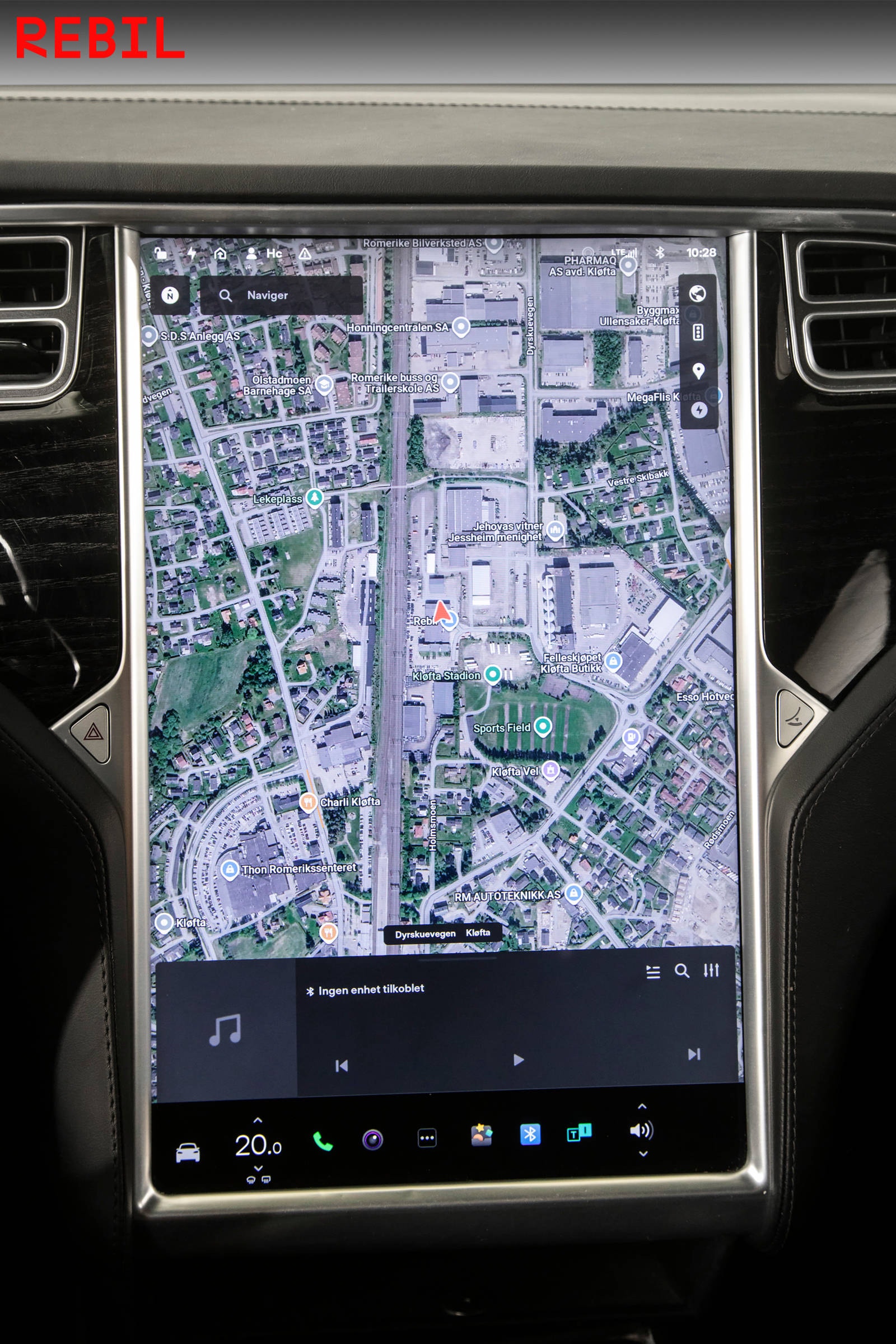 Tesla Model X 100D, 423hp, 2017