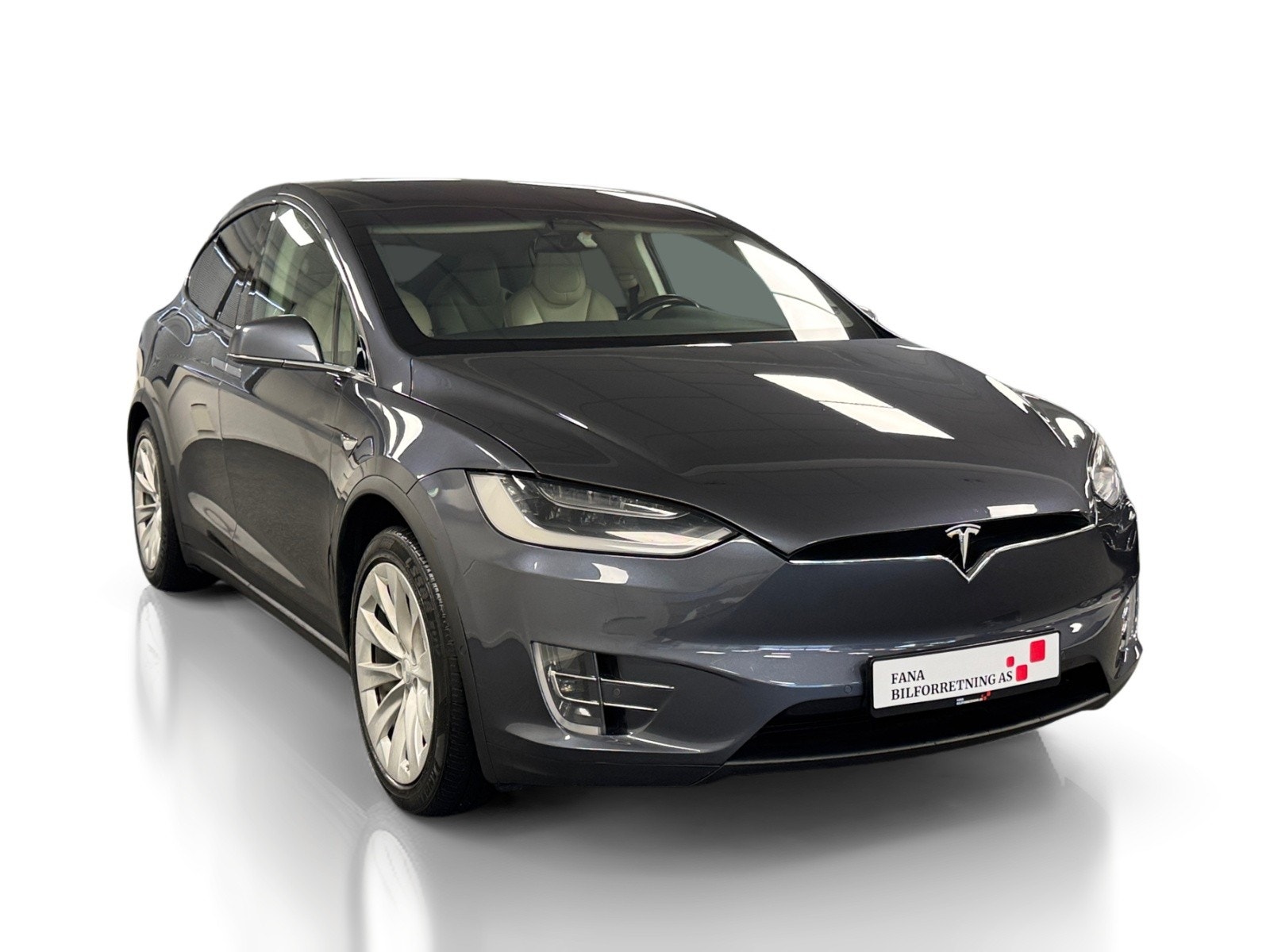 Tesla Model X 100D, 423hp, 2017