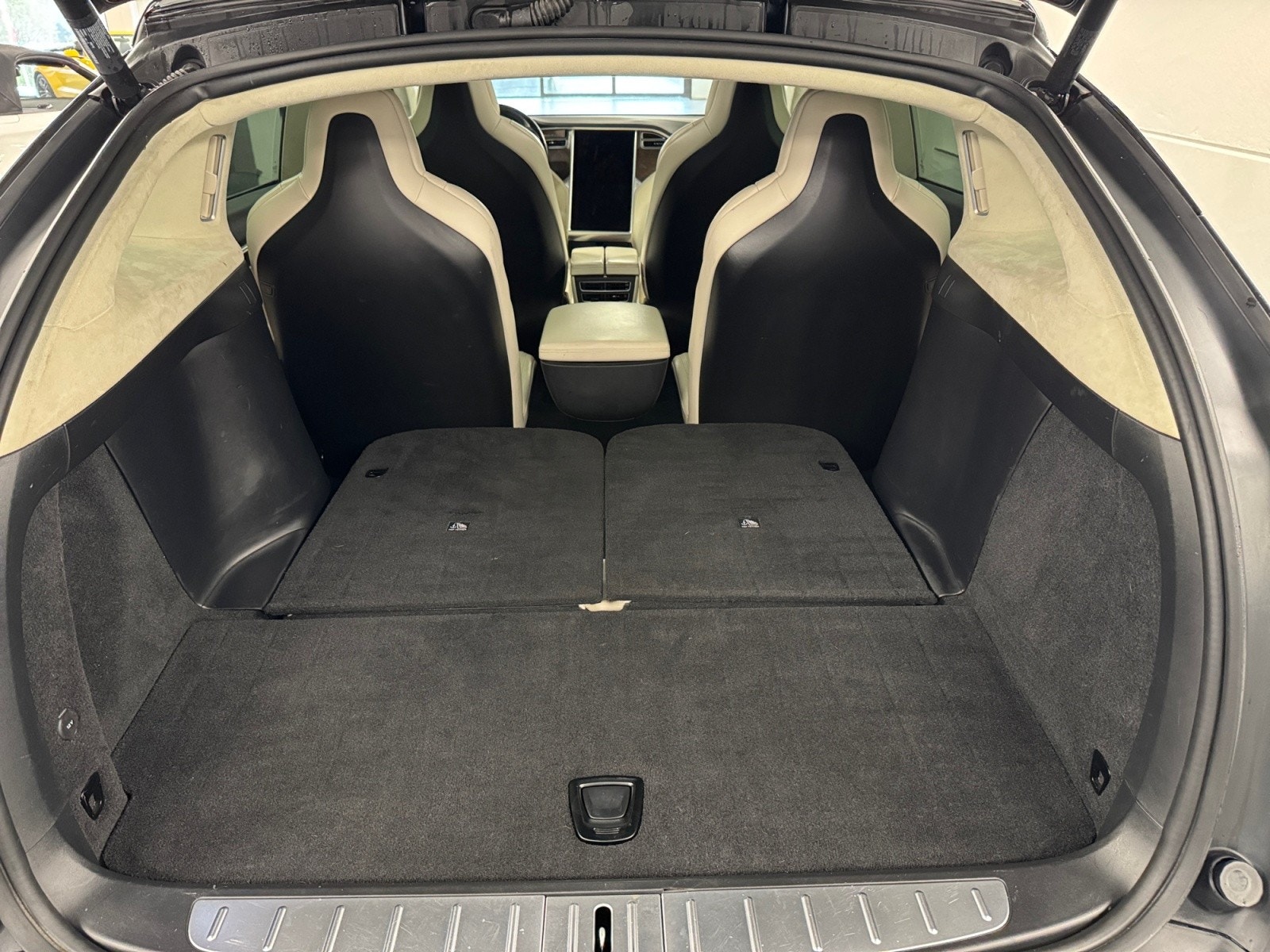 Tesla Model X 100D, 423hp, 2017