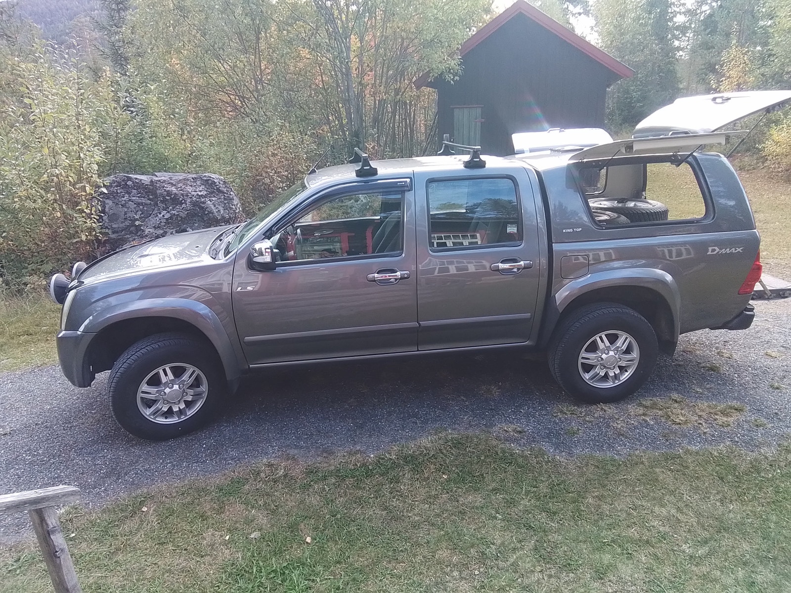 Isuzu D-Max Single Cab 3.0 4WD Automatic, 163hp, 2011
