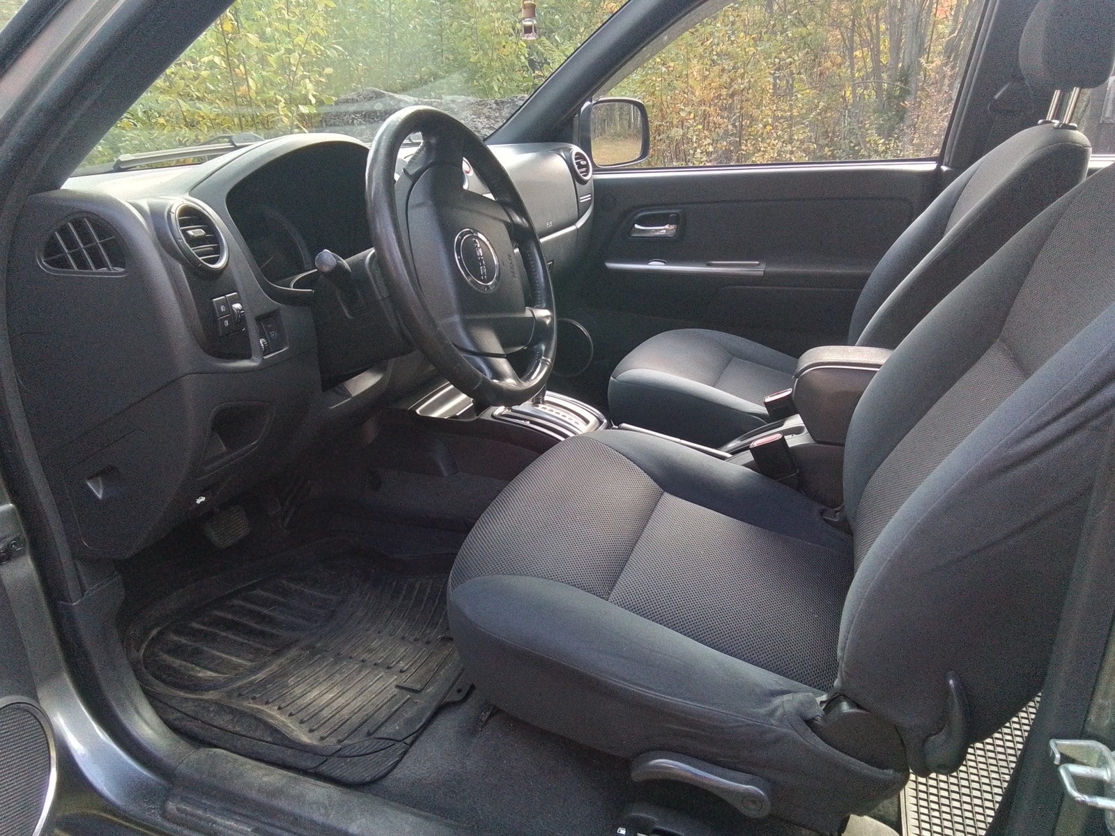 Isuzu D-Max Single Cab 3.0 4WD Automatic, 163hp, 2011