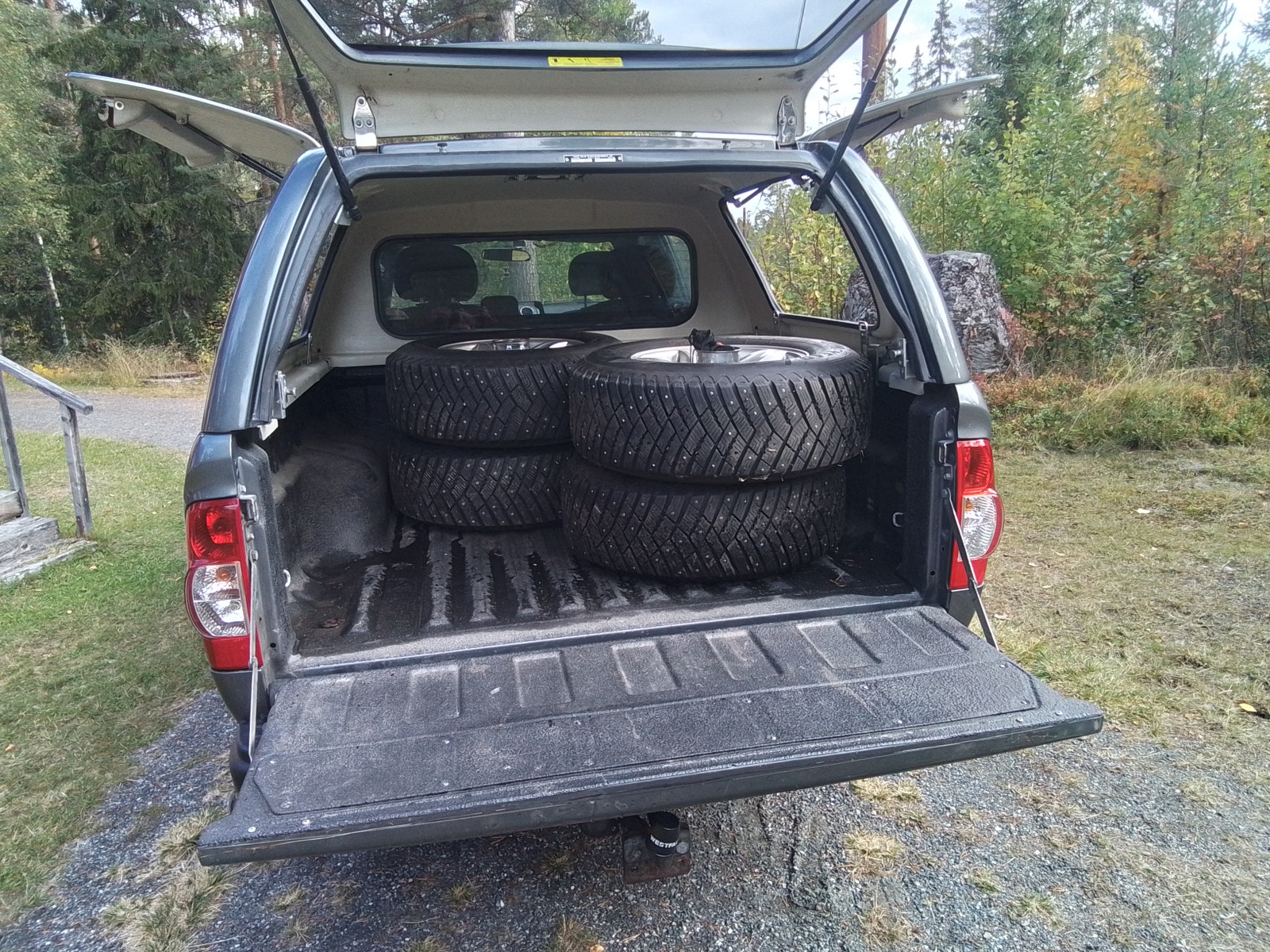 Isuzu D-Max Single Cab 3.0 4WD Automatic, 163hp, 2011