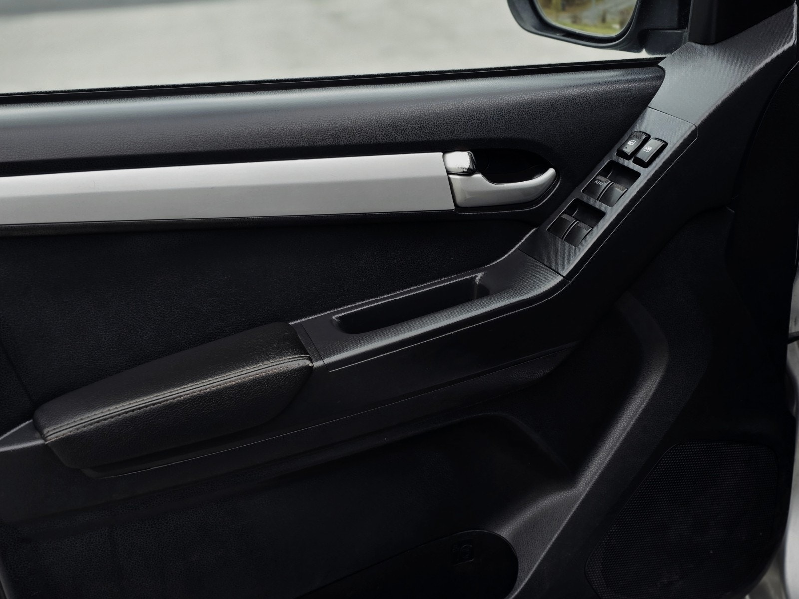 Isuzu D-Max Crew Cab 1.9 4WD Automatic, 163hp, 2018