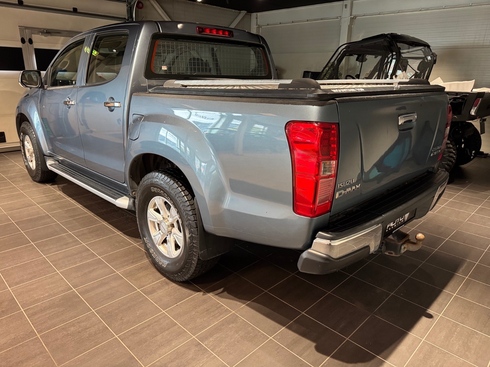 Isuzu D-Max Crew Cab 2.5 4WD Automatic, 5-trins, 163ps, 2014